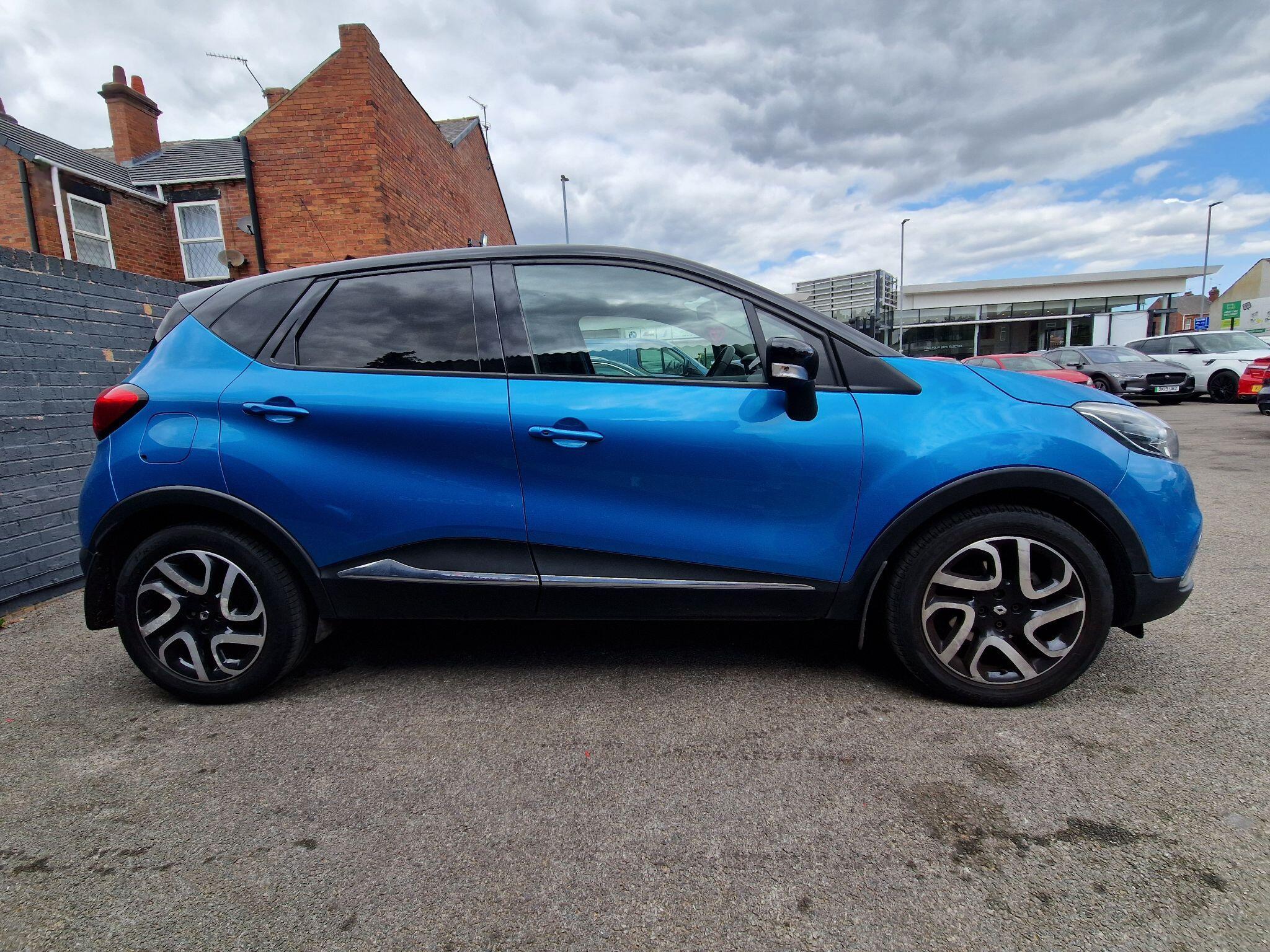 Renault Captur - Image 7