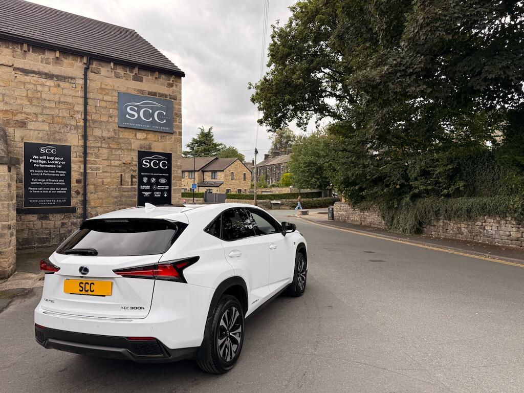 Lexus NX - Image 8