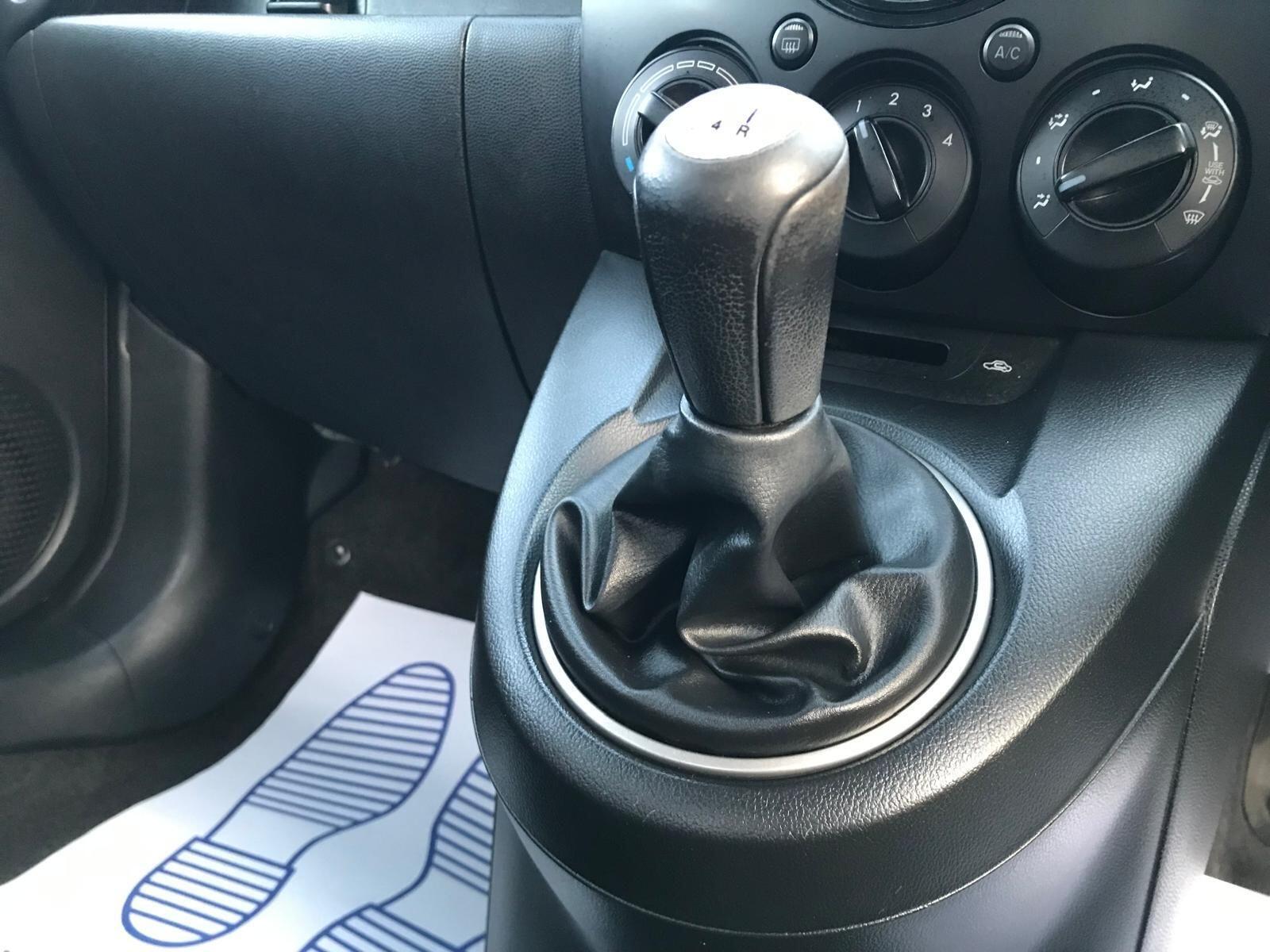 Mazda MAZDA2 - Image 18