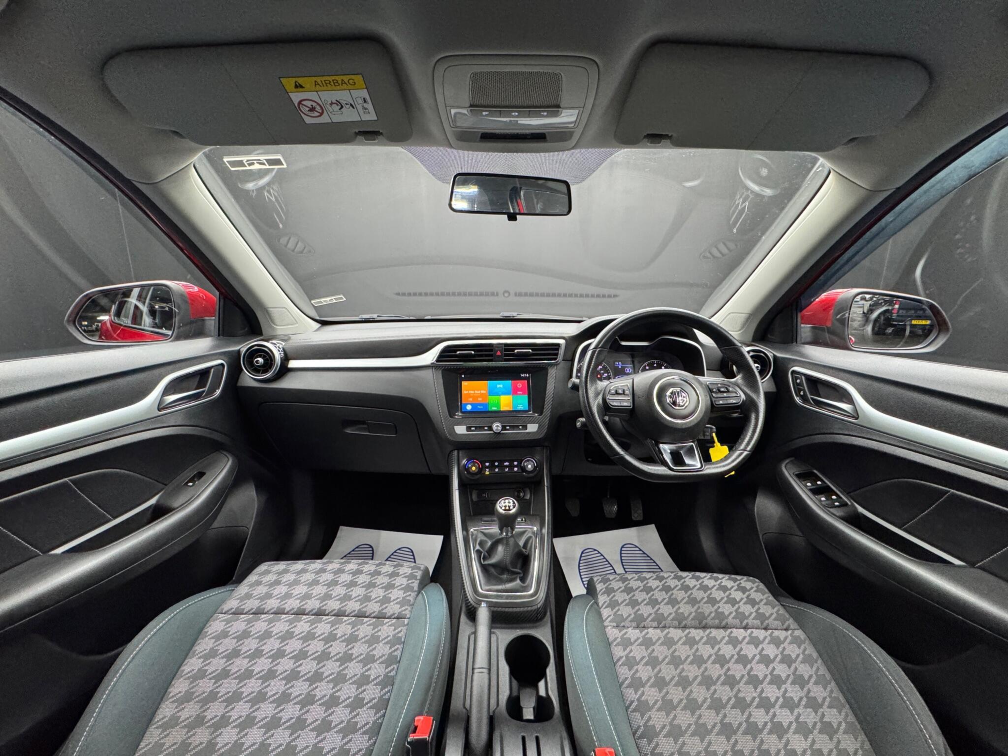 MG MG ZS - Image 17