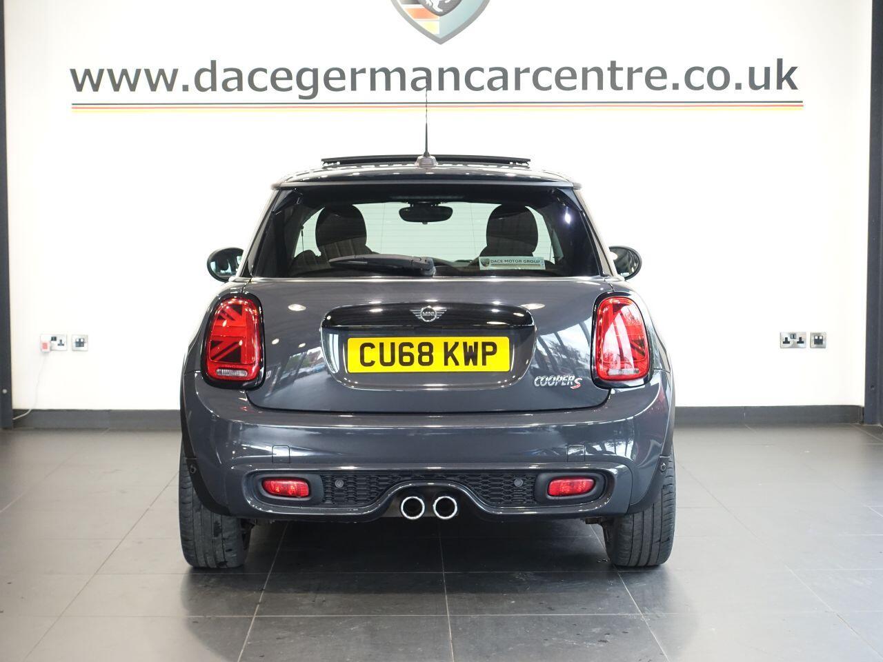 MINI Hatch - Image 8