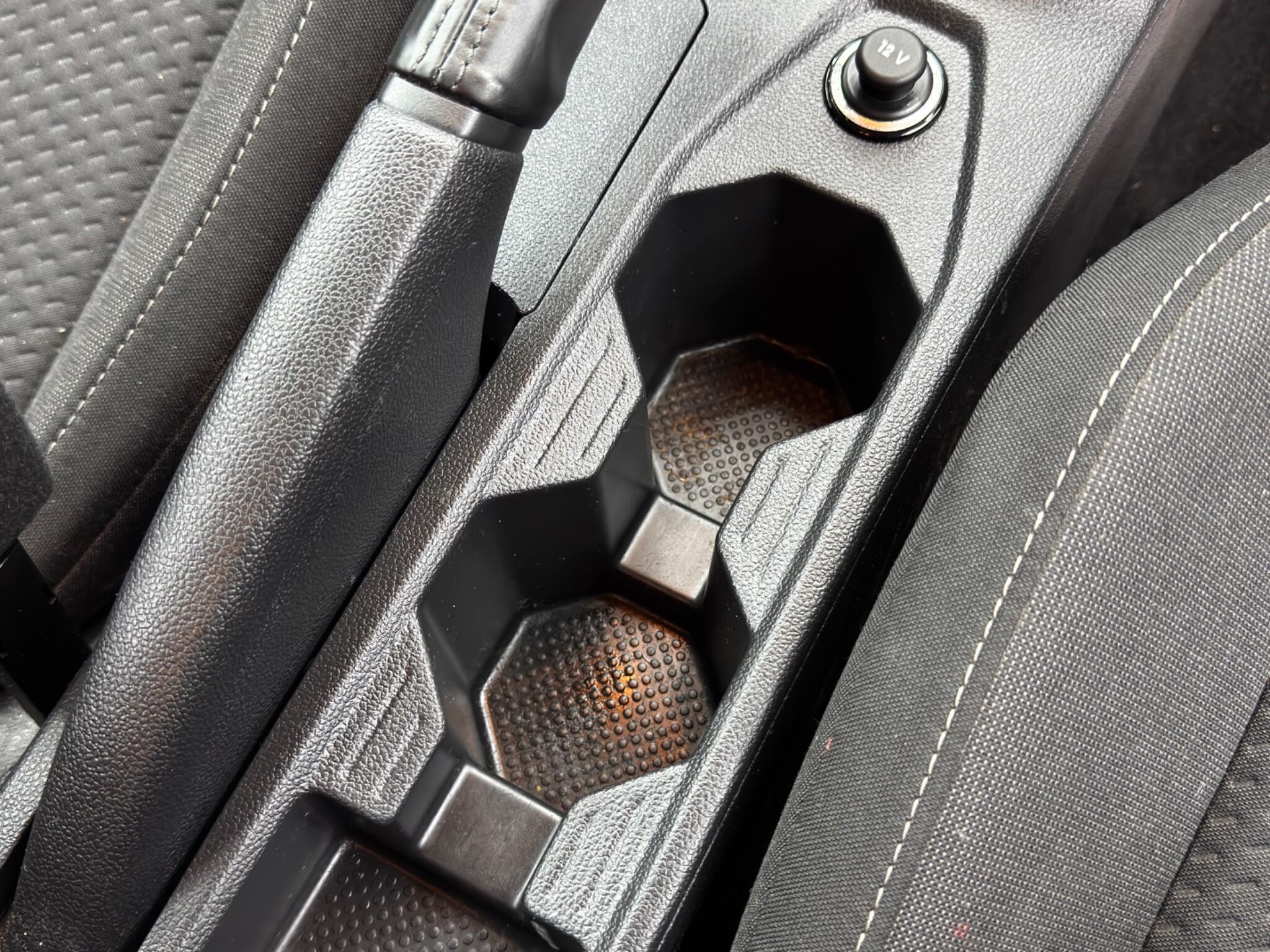 Volkswagen Polo - Image 25