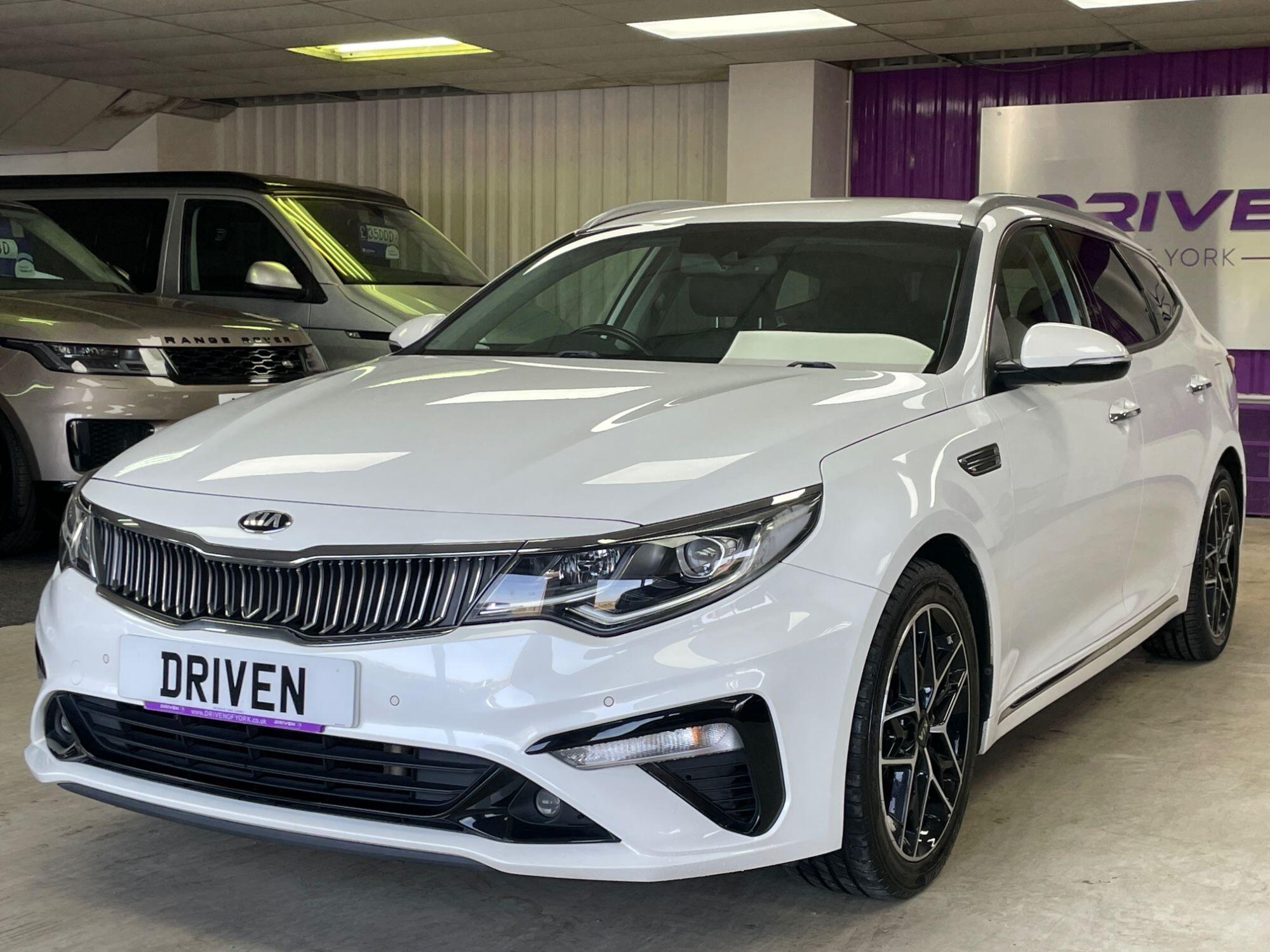 Kia Optima - Image 7