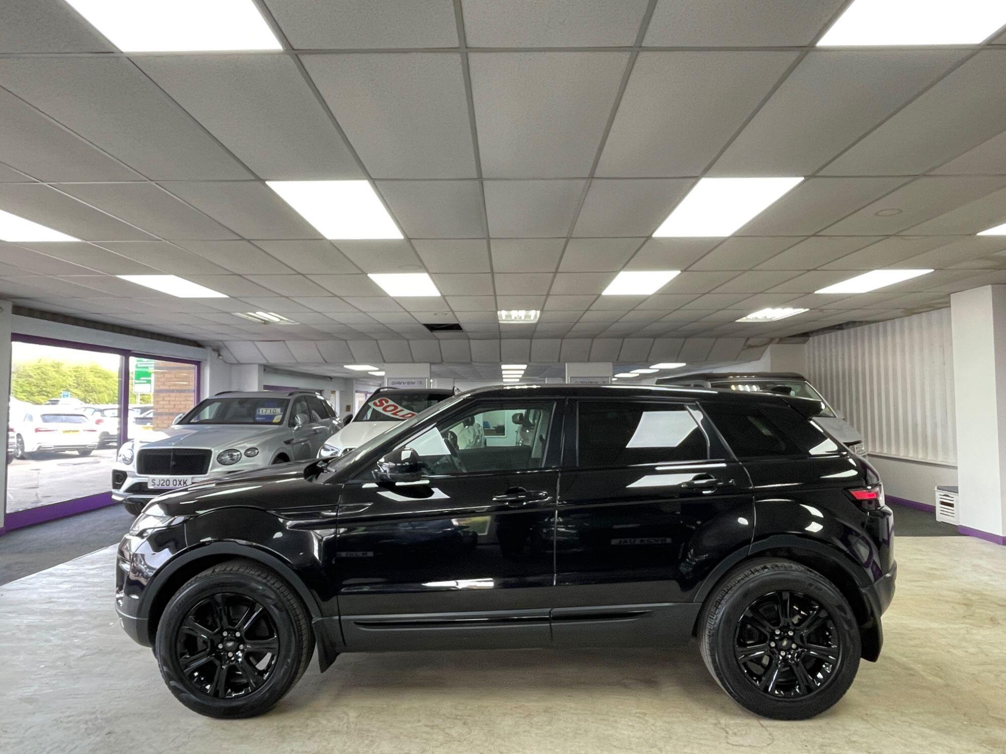 Land Rover Range Rover Evoque - Image 13