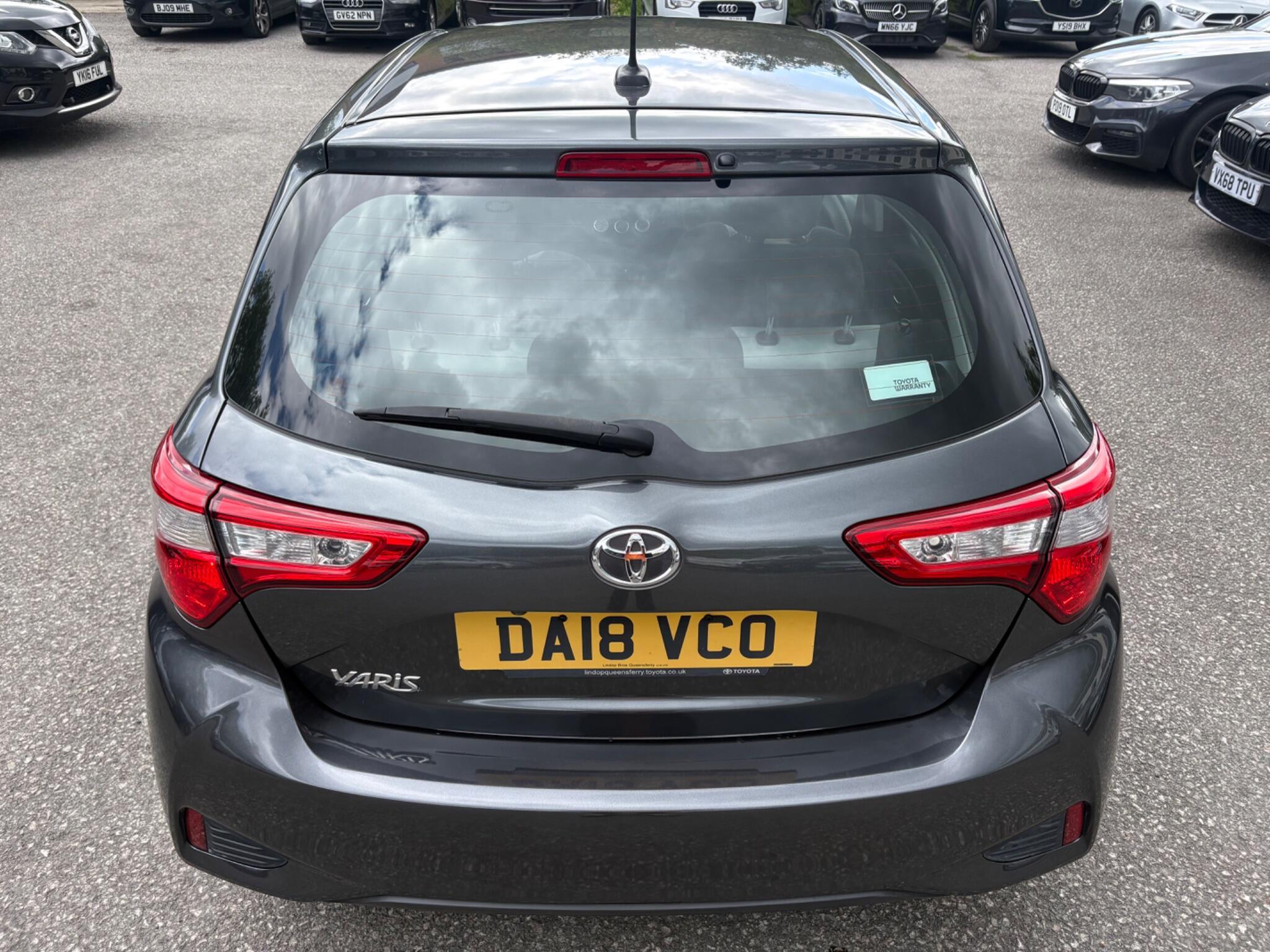 Toyota Yaris - Image 20