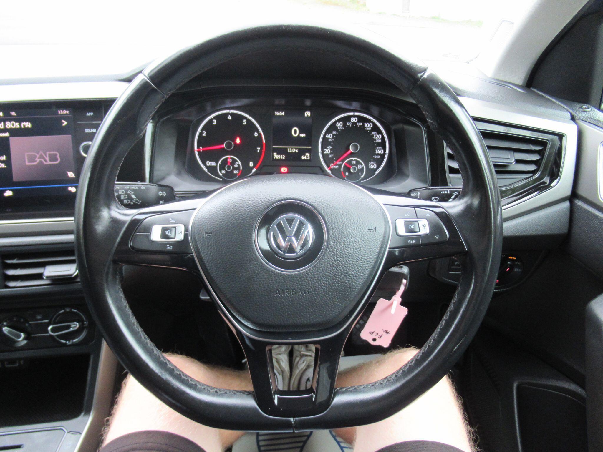 Volkswagen Polo - Image 18