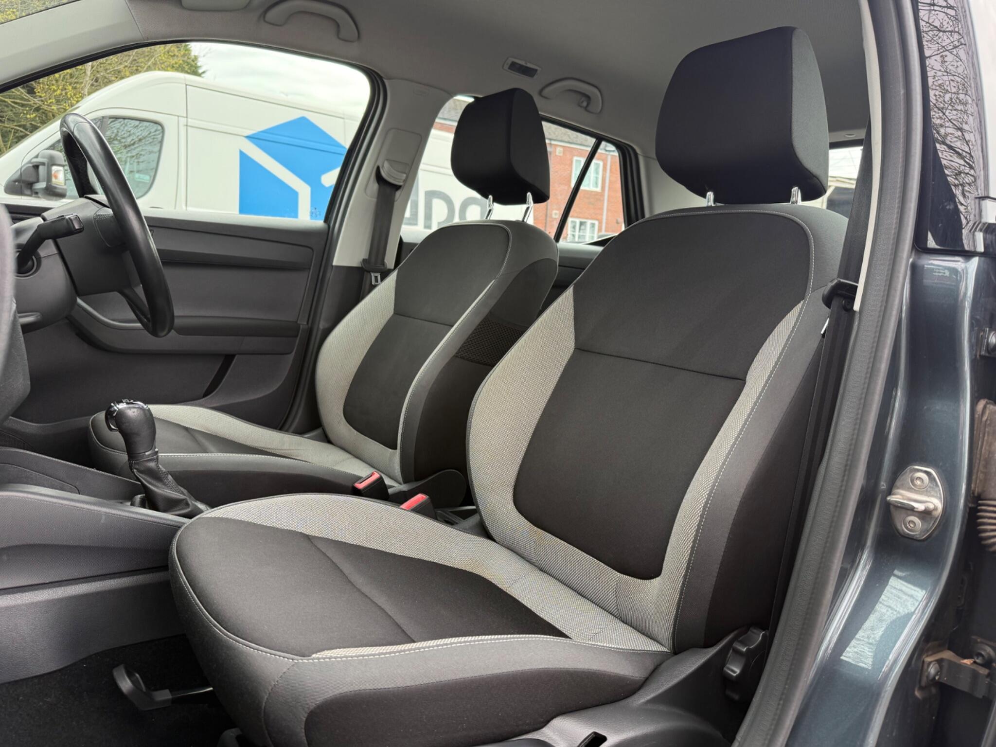 Skoda Fabia - Image 43