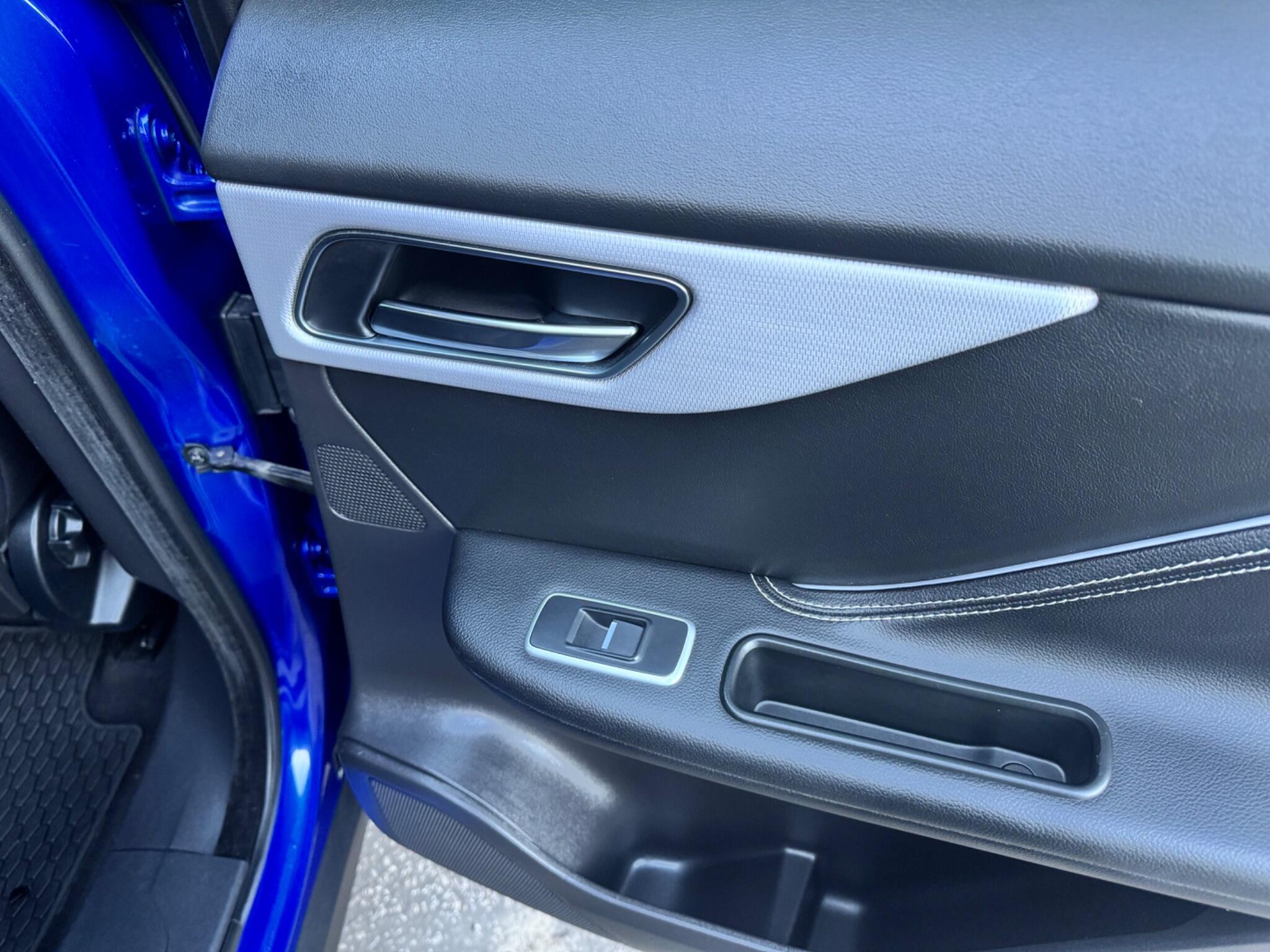 Jaguar F-Pace - Image 35