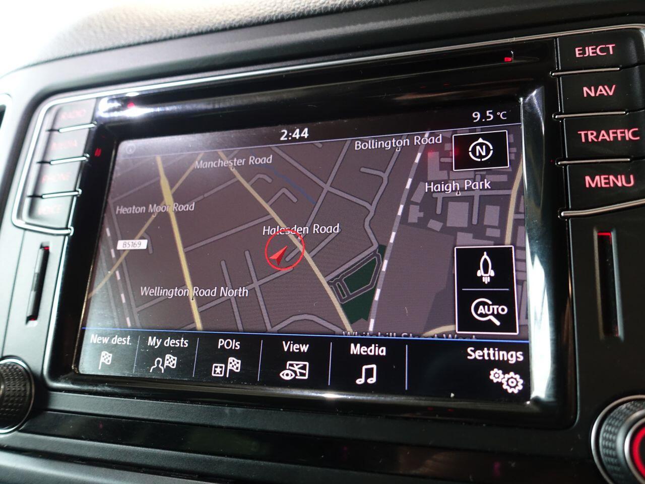 Volkswagen Sharan - Image 3