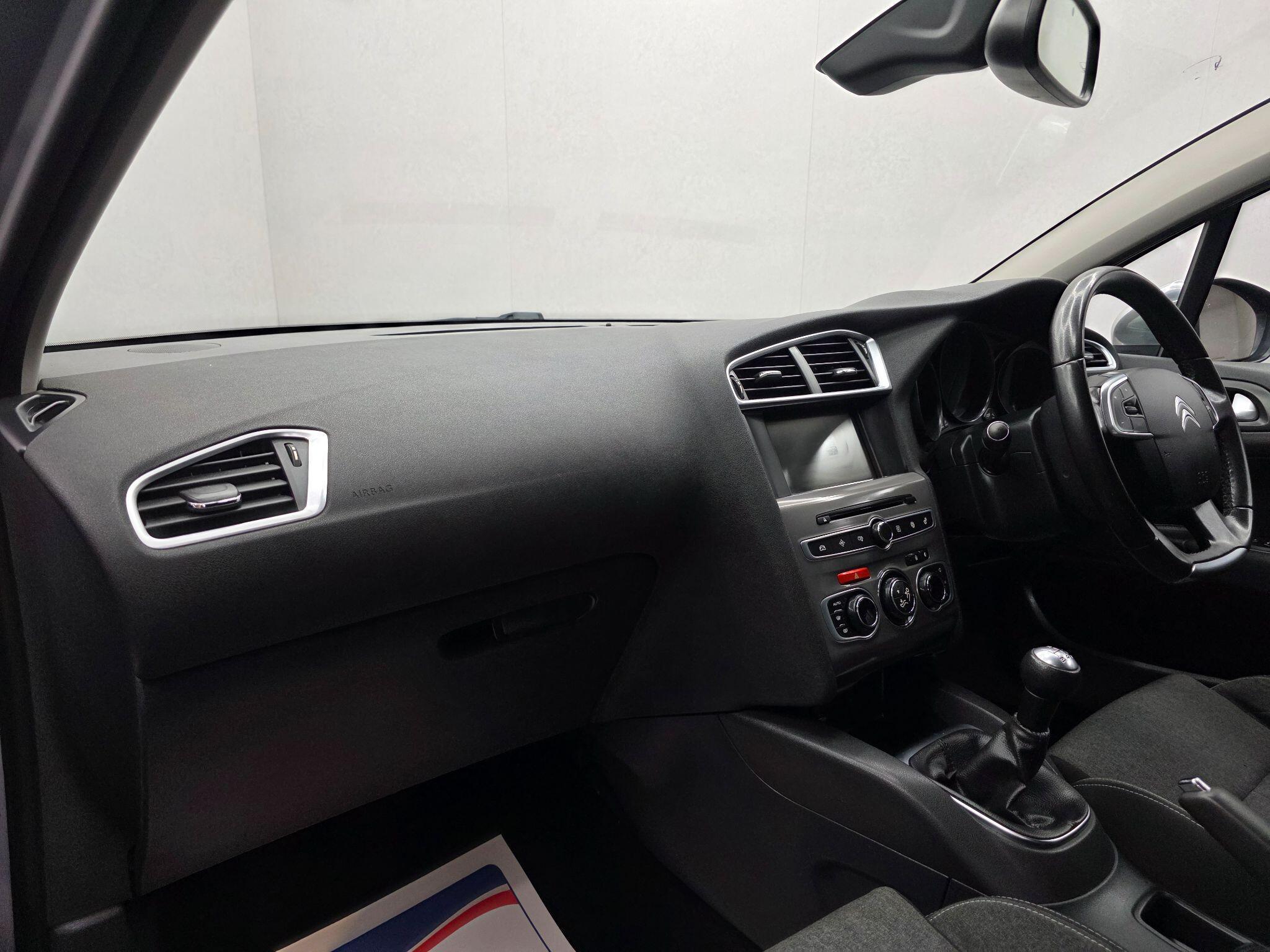 Citroen C4 - Image 13
