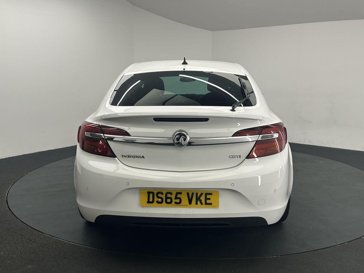 Vauxhall Insignia - Image 9