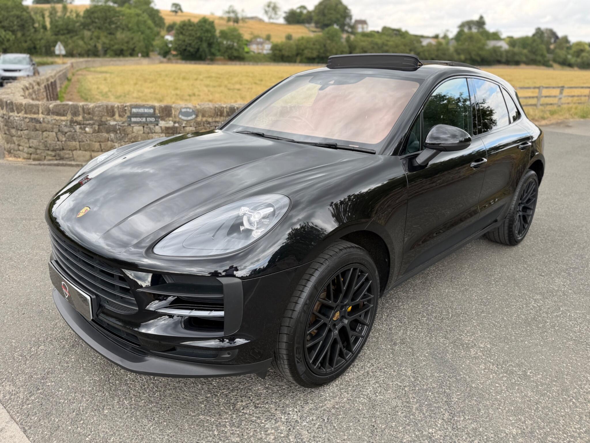 Porsche Macan - Image 15