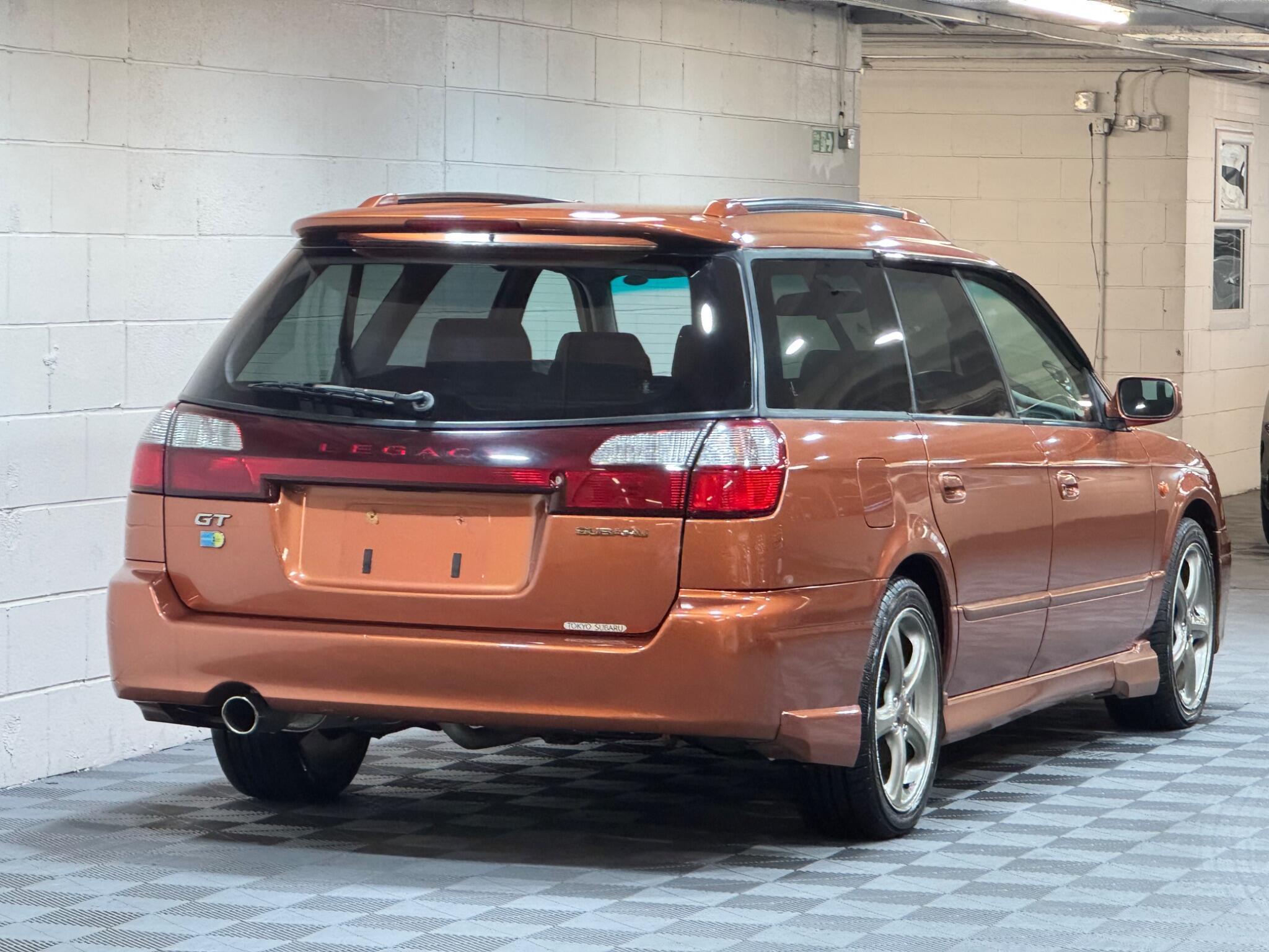 Subaru Legacy - Image 4