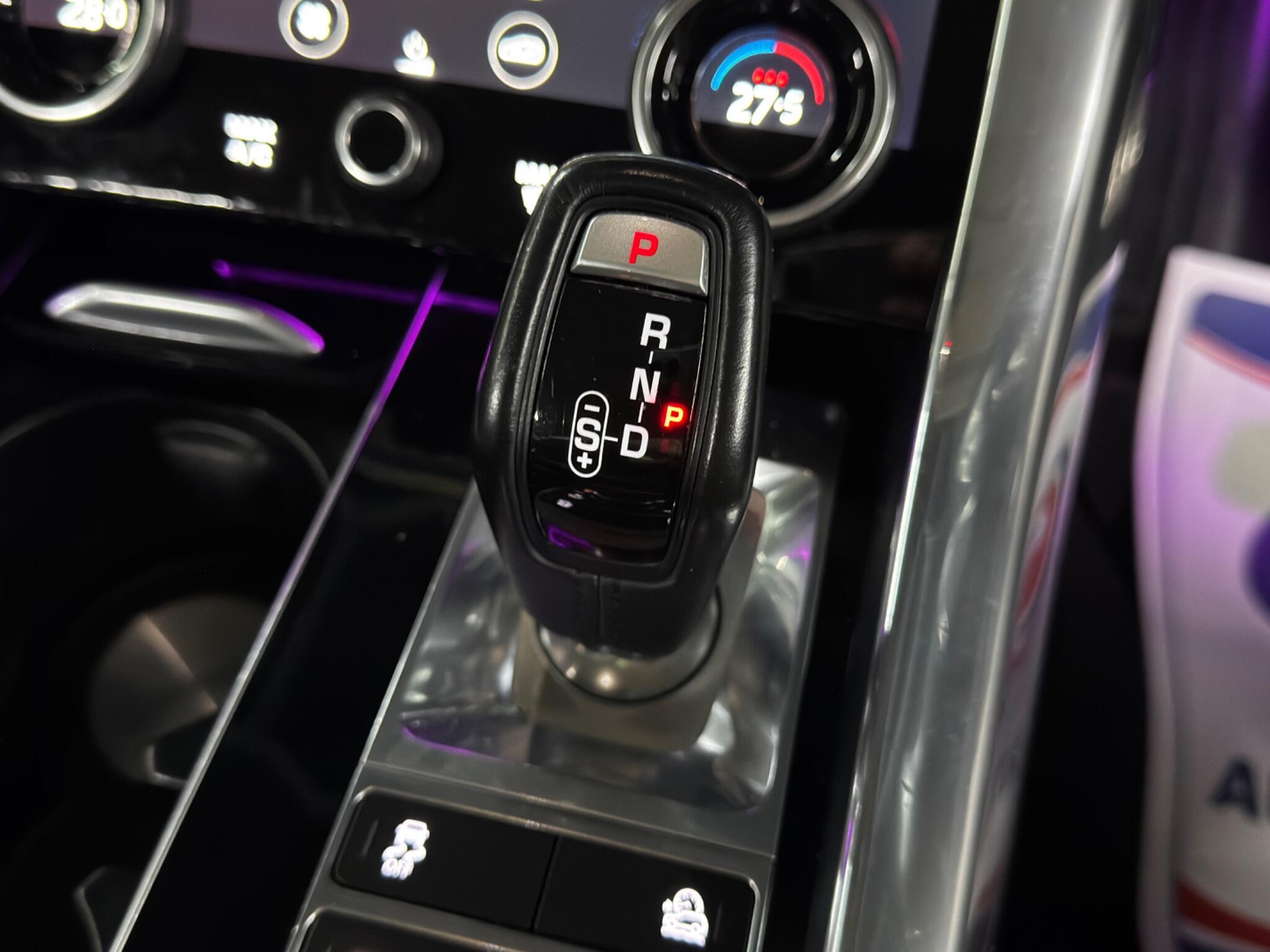 Land Rover RANGE ROVER SPORT - Image 30