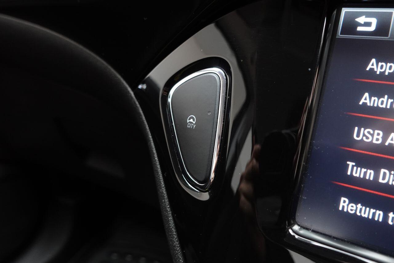 Vauxhall Corsa - Image 36