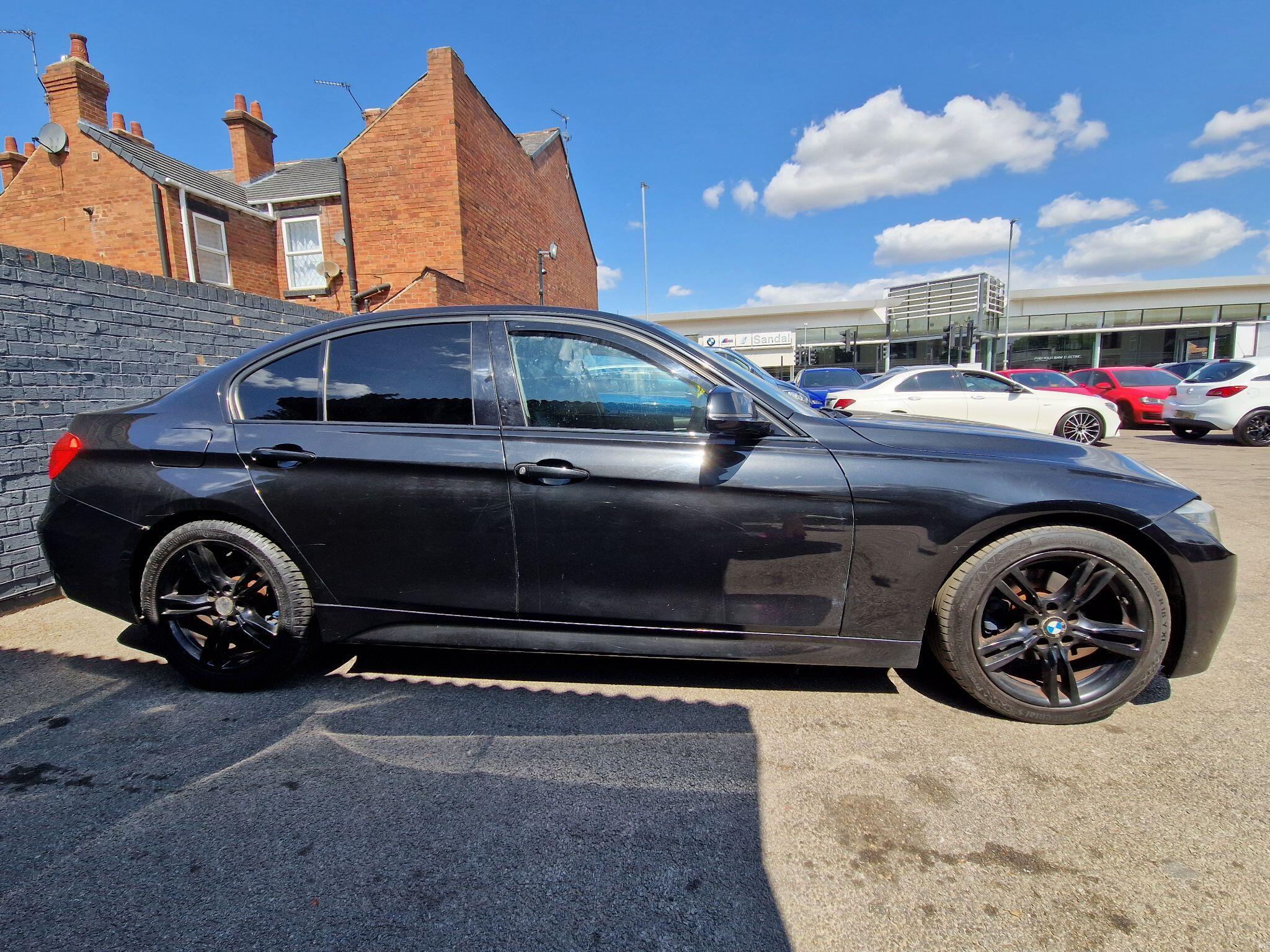 BMW 3 Series - Image 7