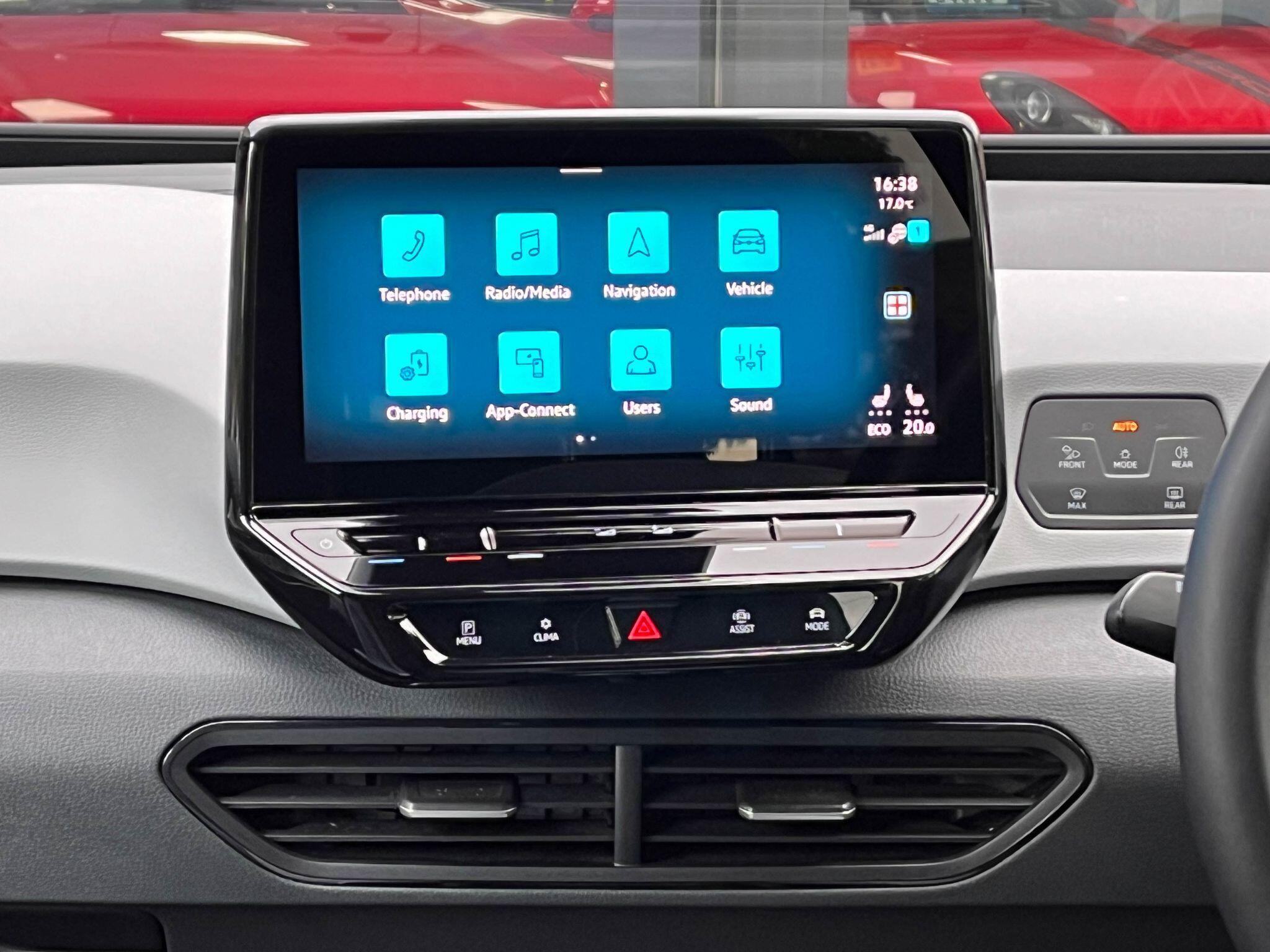 Volkswagen ID.3 - Image 13