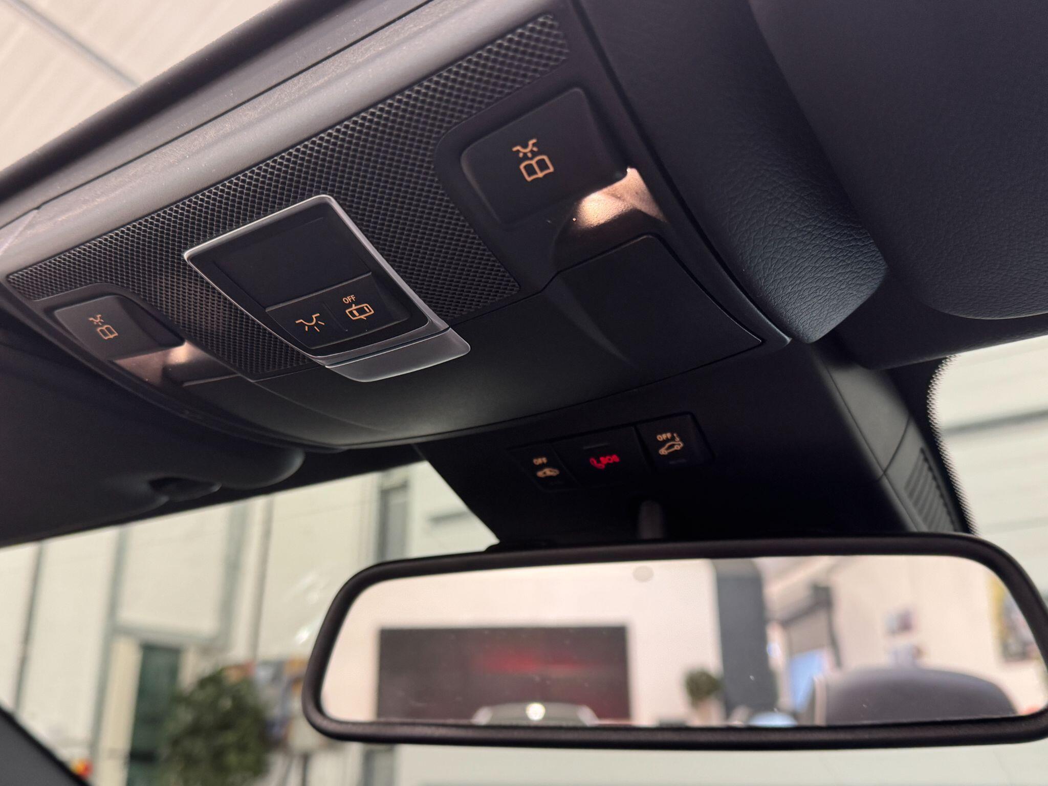 Mercedes SL - Image 79