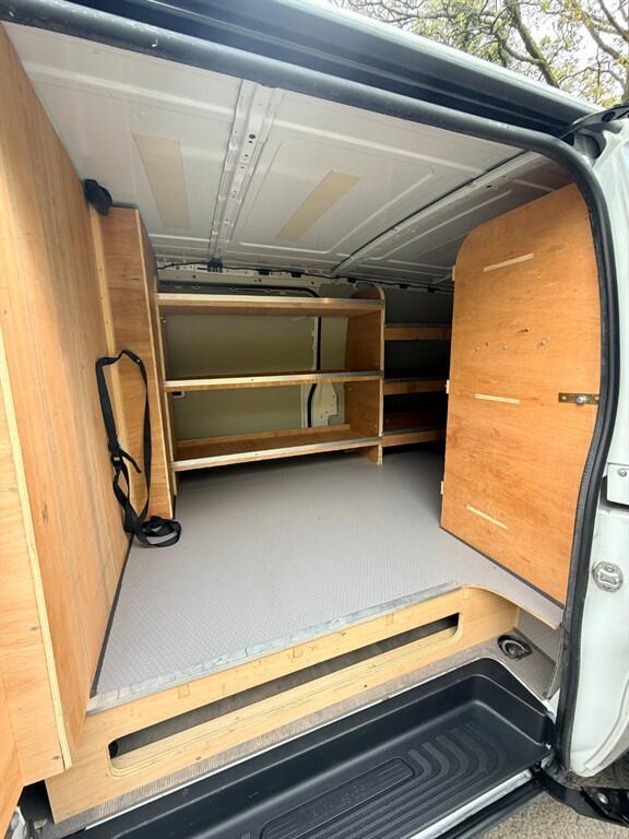 Mercedes Vito - Image 16