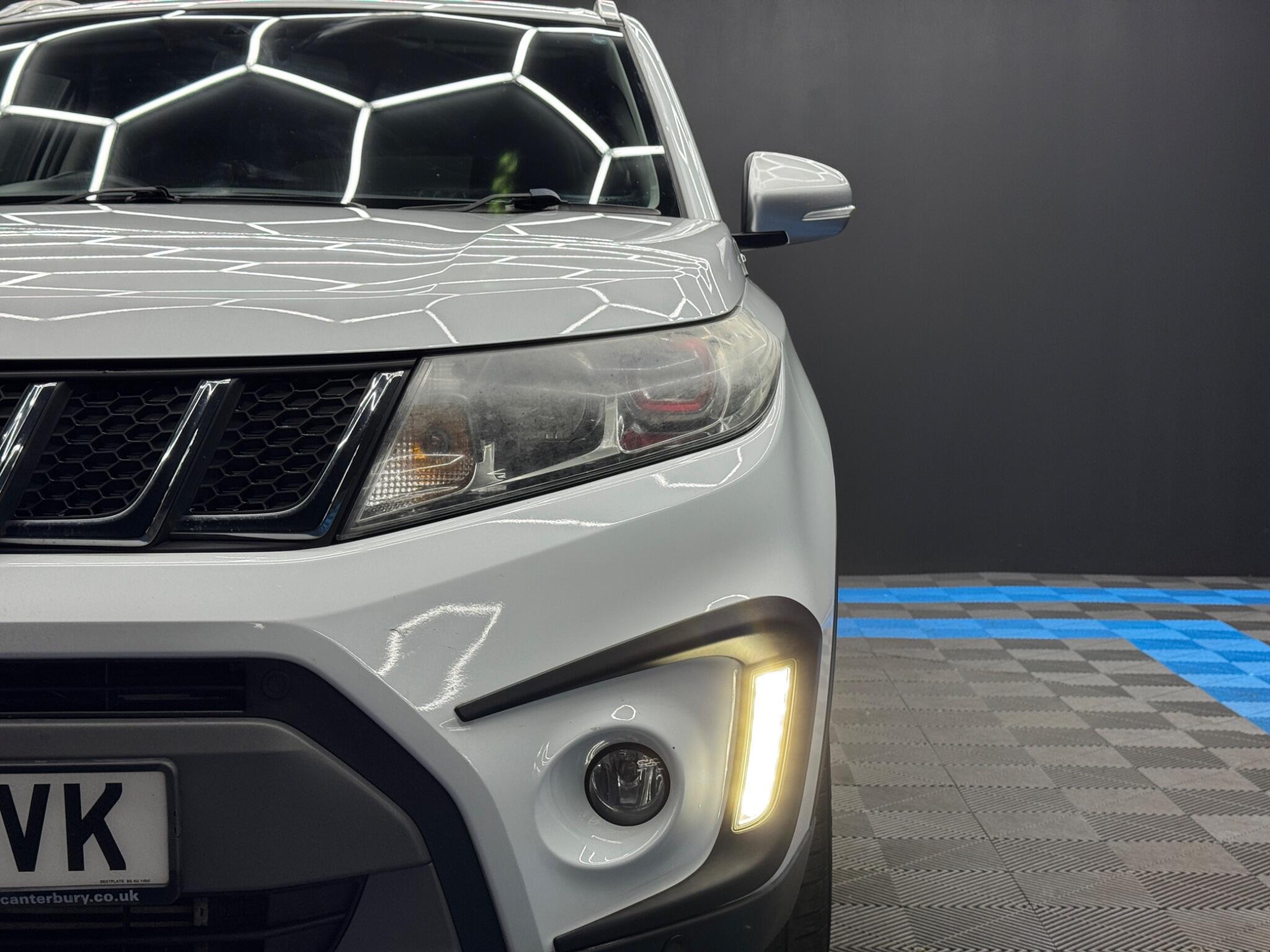 Suzuki Vitara - Image 36