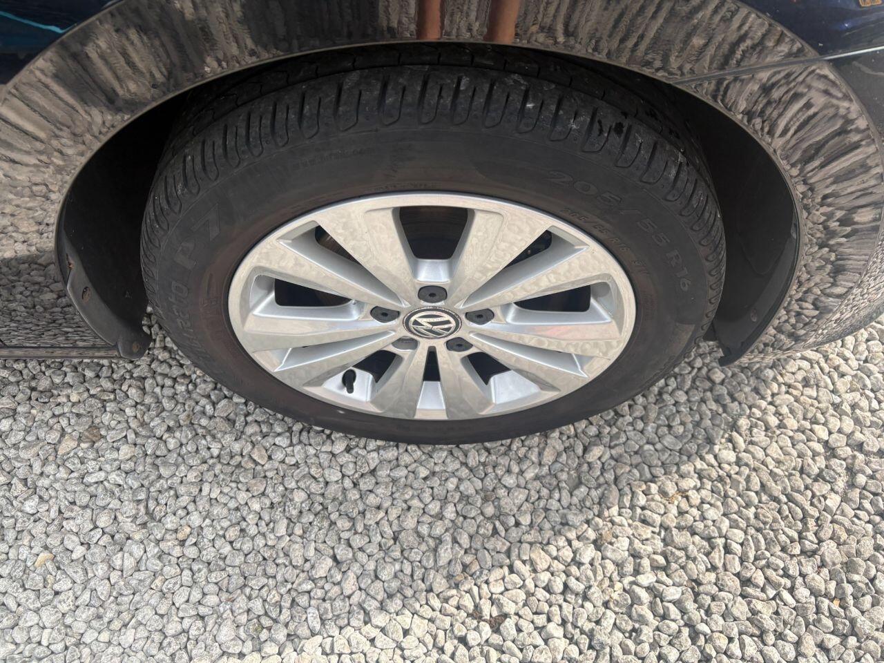 Volkswagen GOLF SV - Image 20