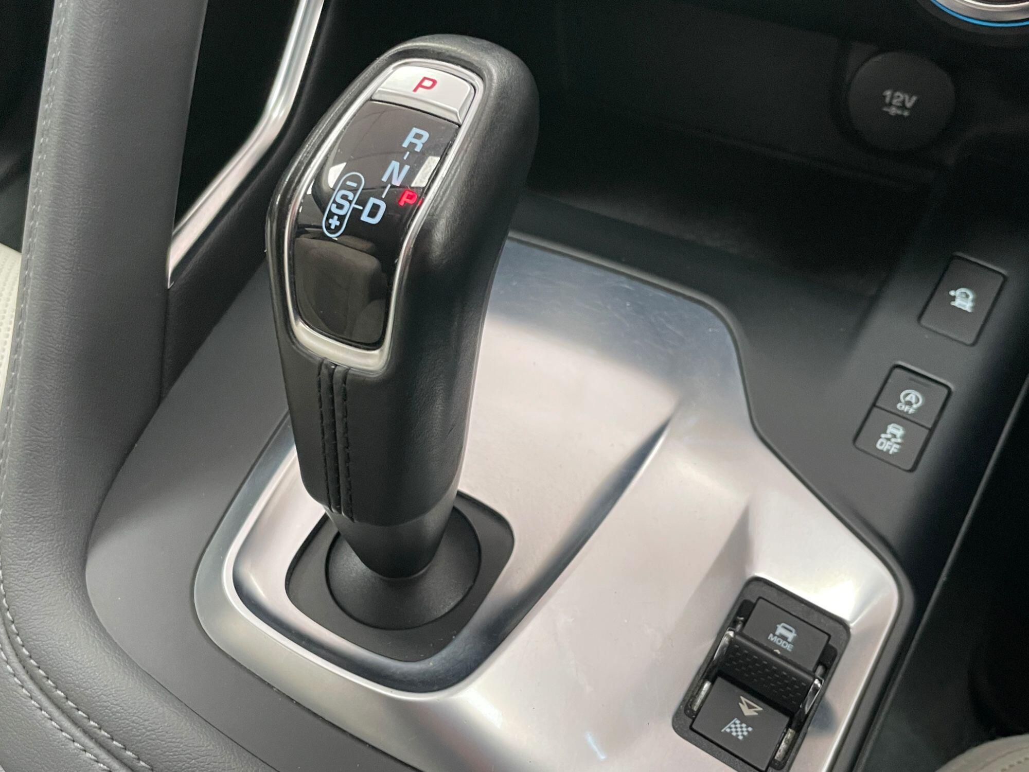 Jaguar E-Pace - Image 52