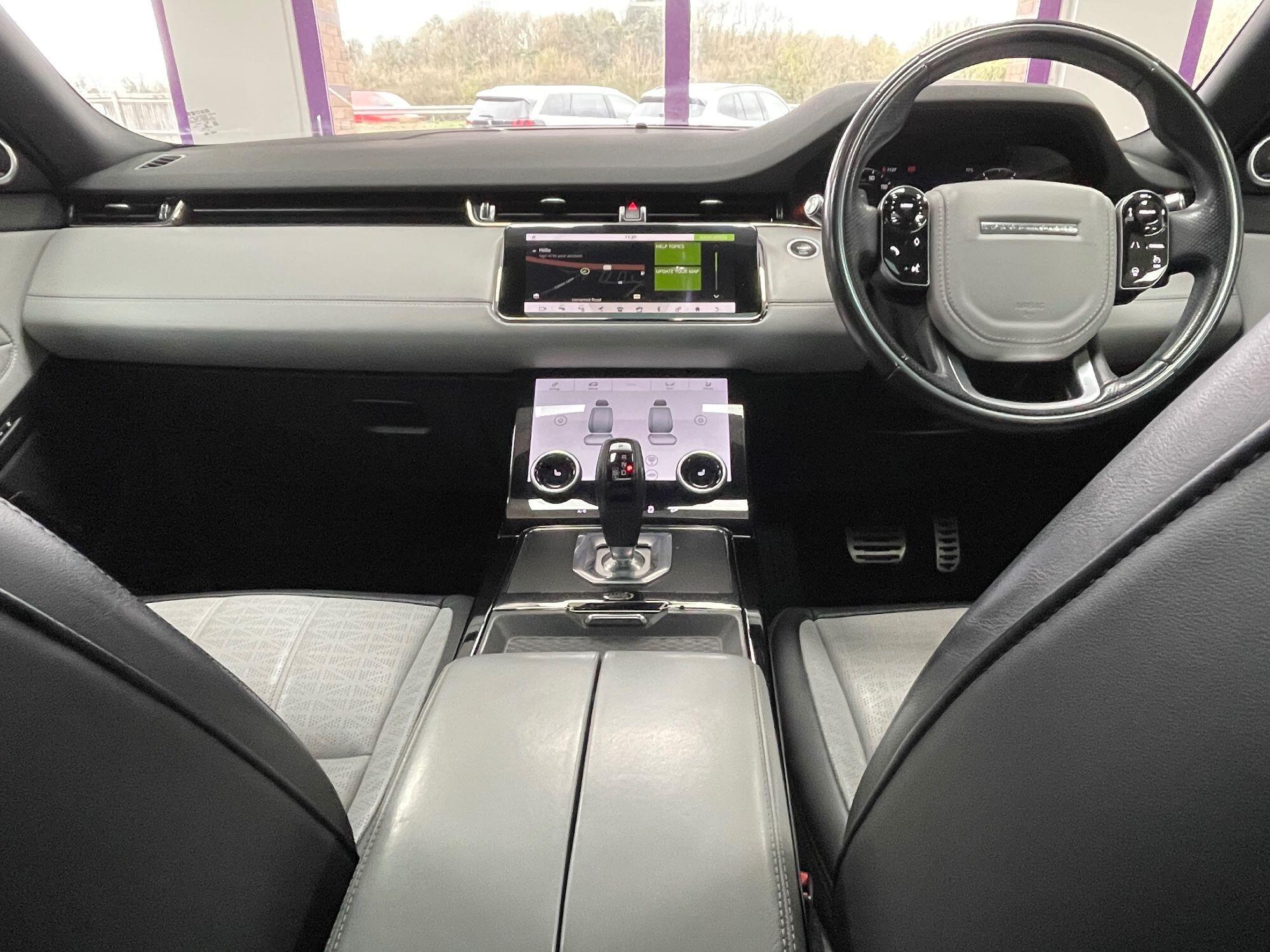 Land Rover Range Rover Evoque - Image 2