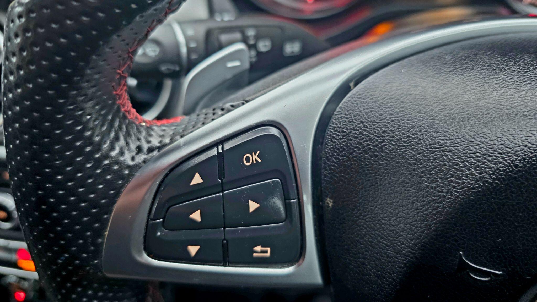 Mercedes GLA - Image 29