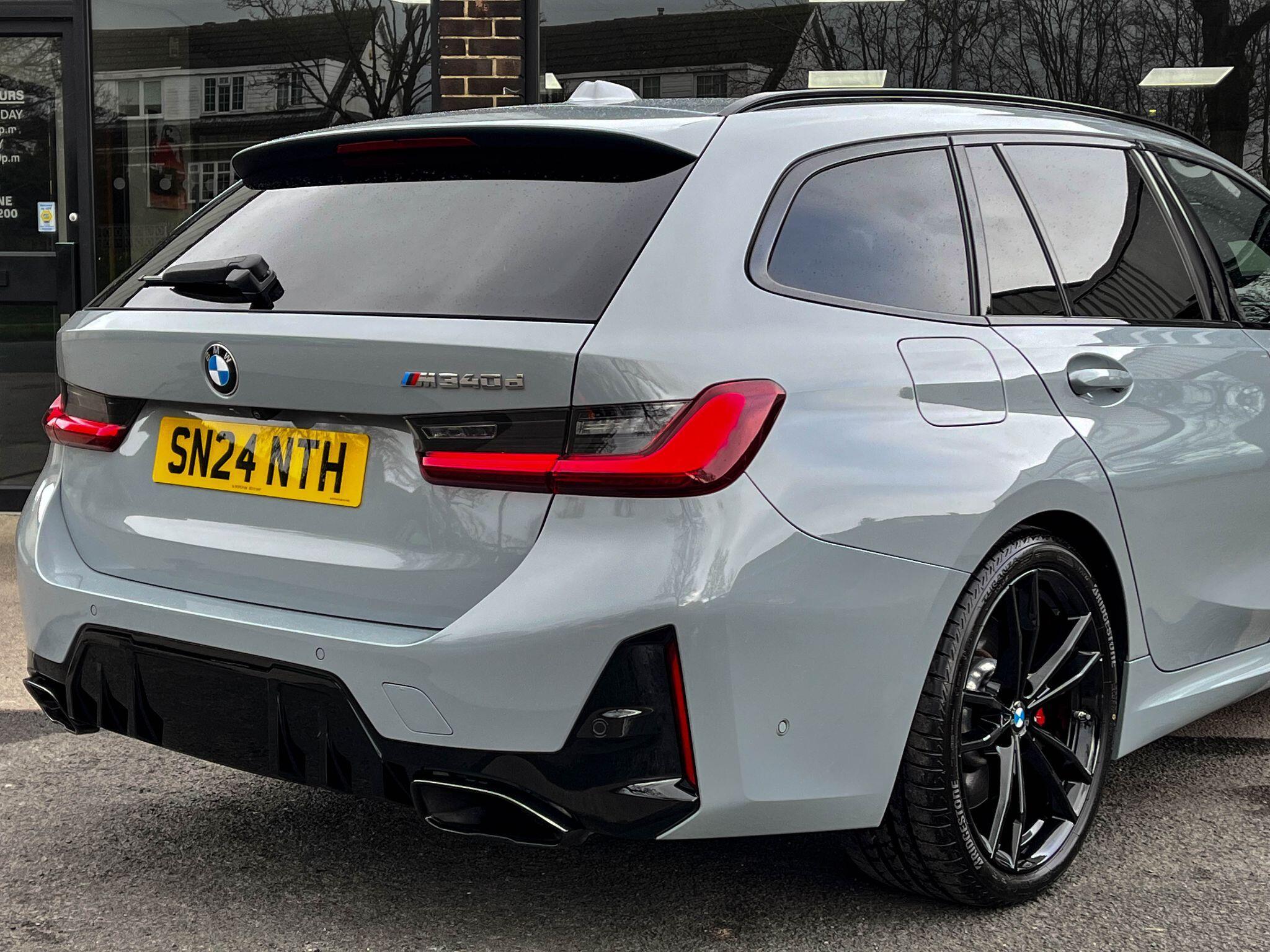 BMW 3 Series - Image 26
