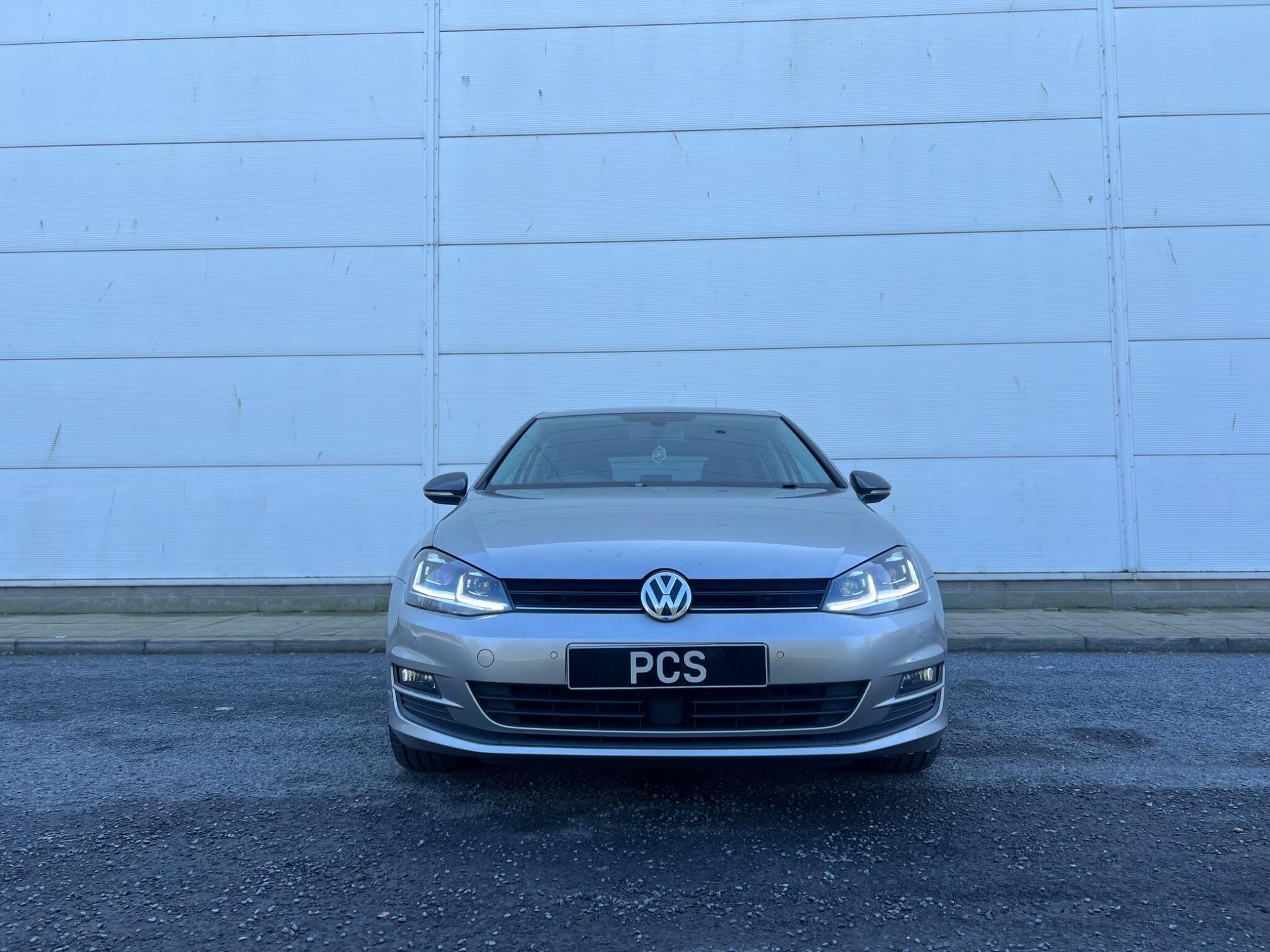 Volkswagen Golf - Image 2