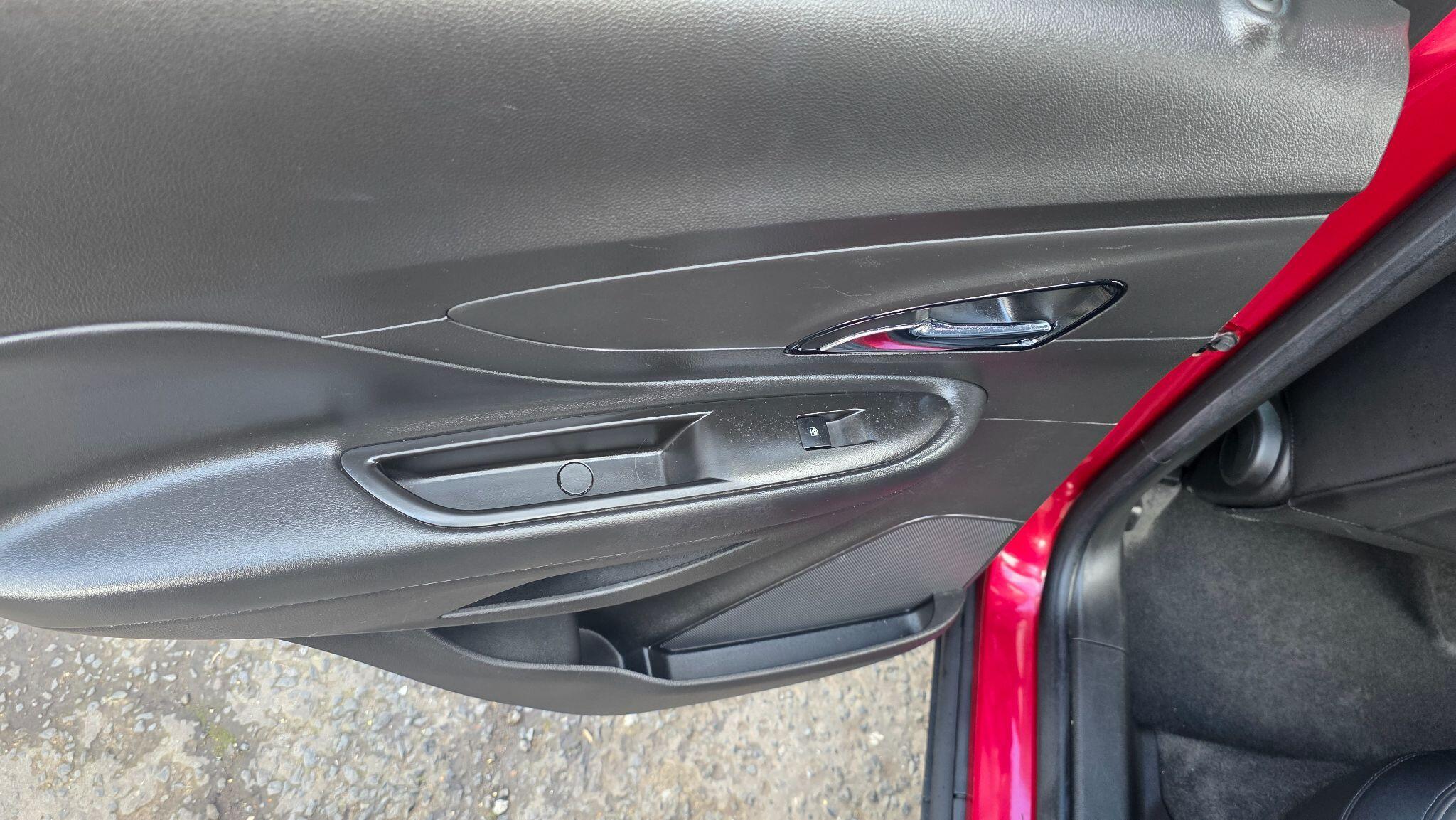 Vauxhall Mokka X - Image 39