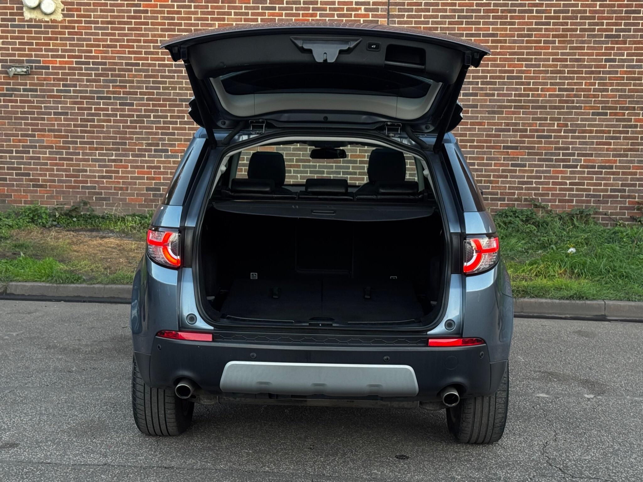 Land Rover DISCOVERY SPORT - Image 18