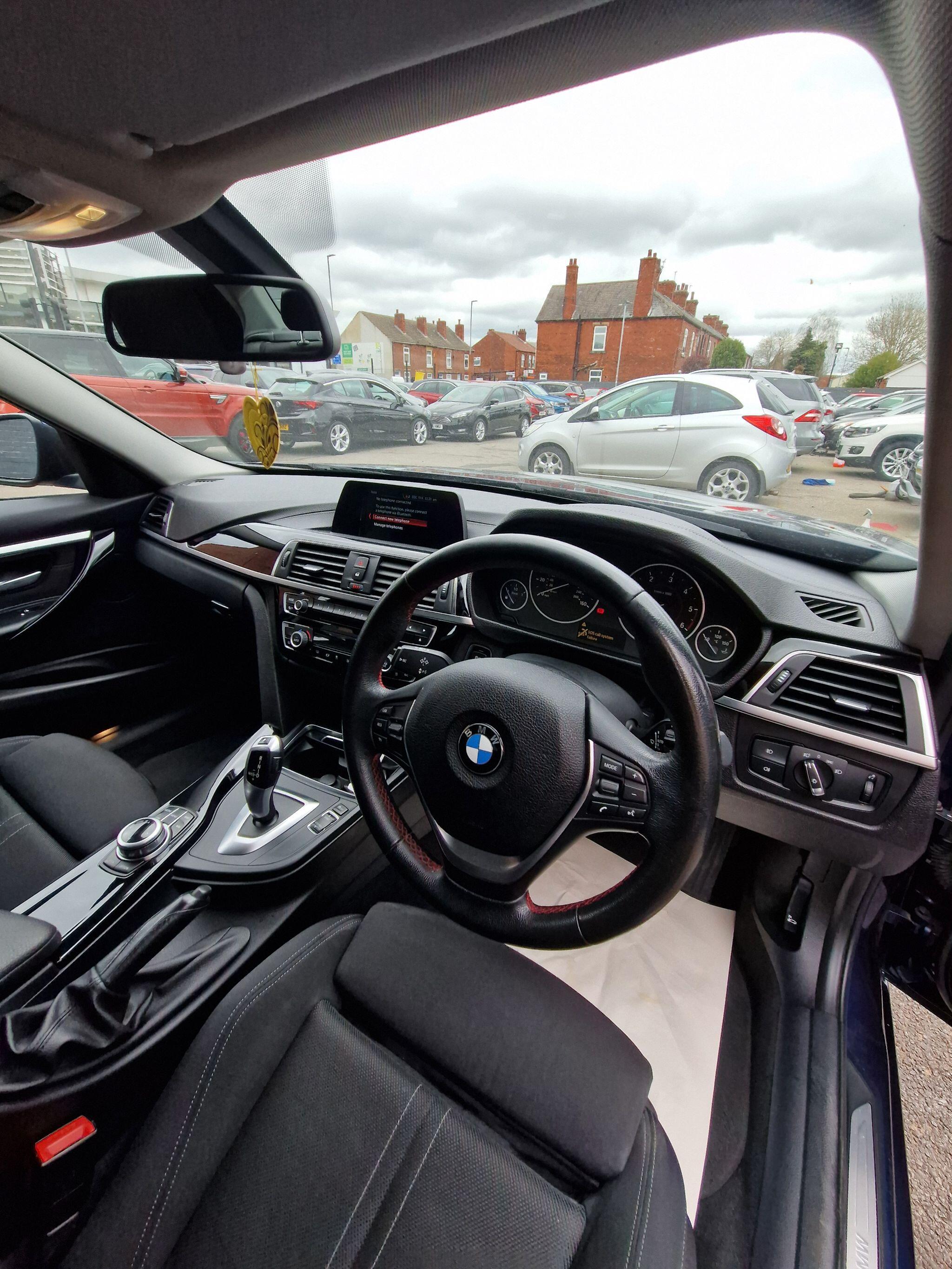 BMW 3 Series - Image 27