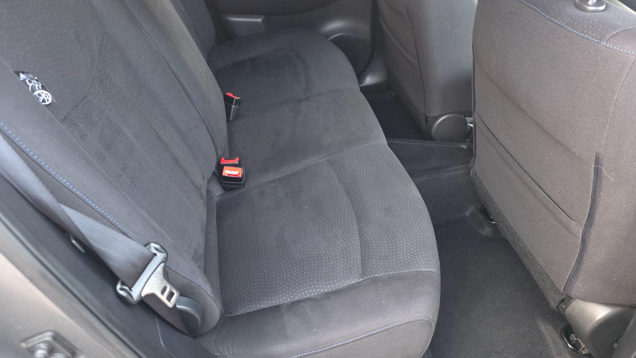 Nissan Leaf - Image 38