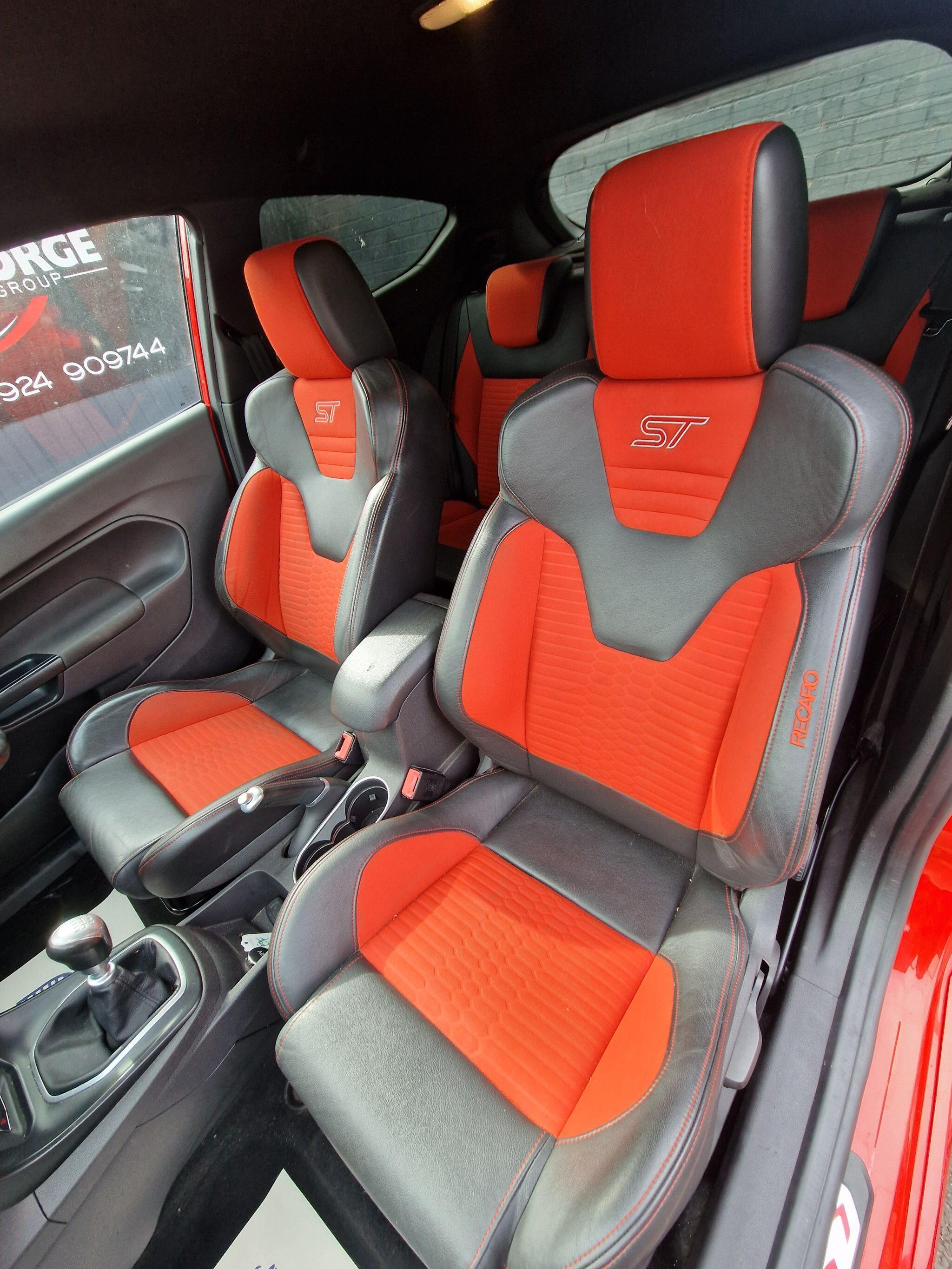 Ford Fiesta - Image 35