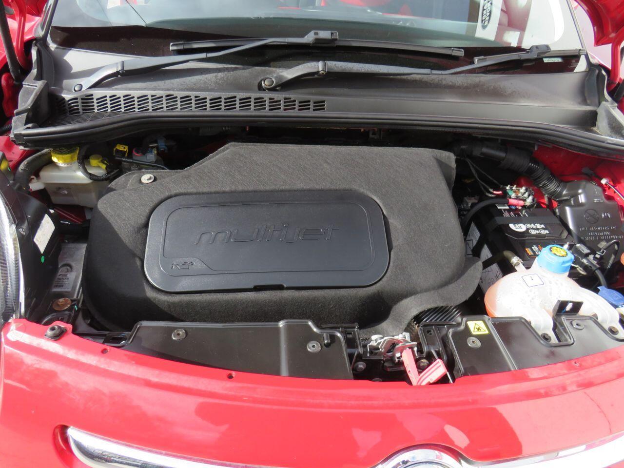 Fiat 500L - Image 15