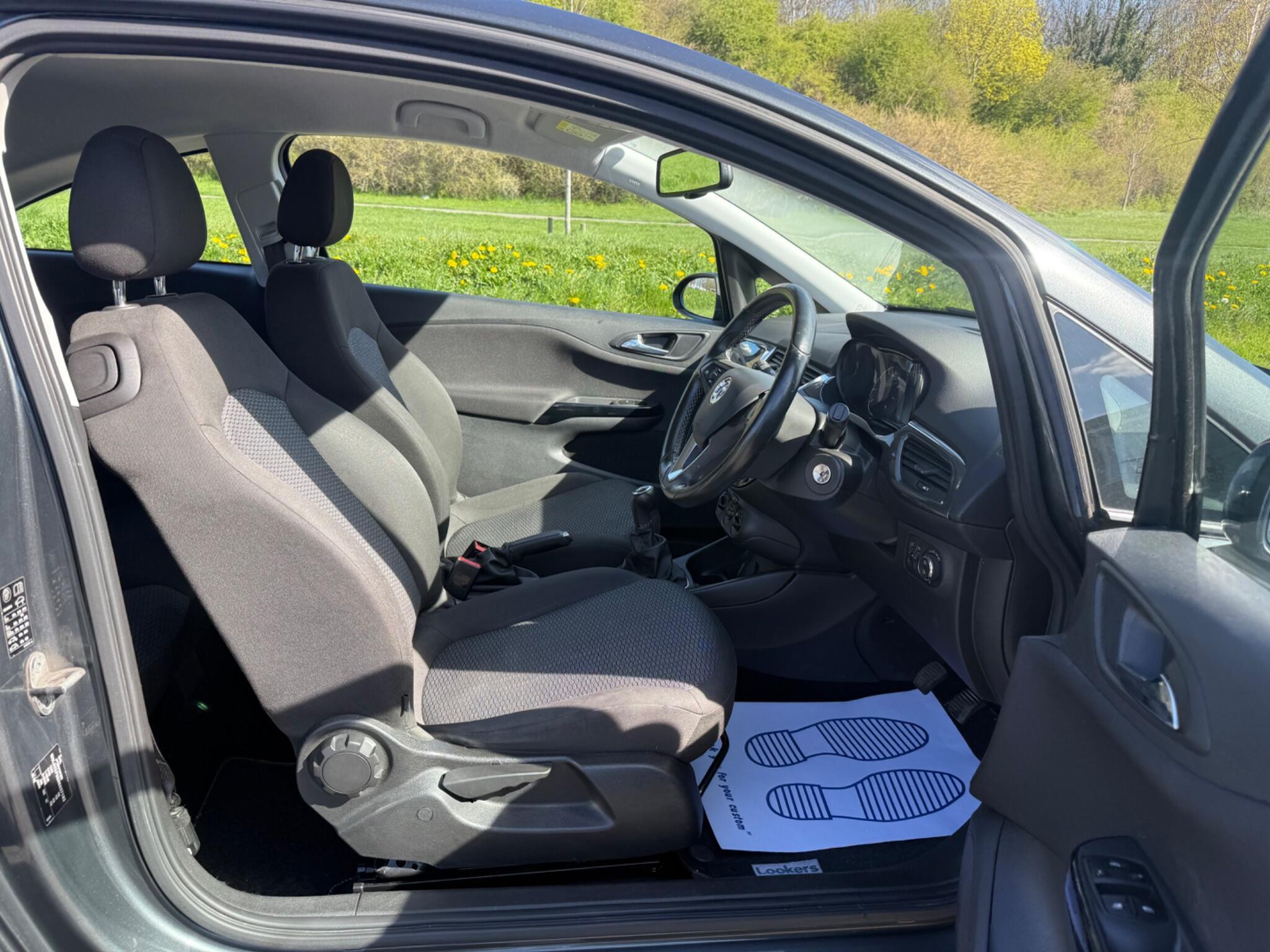 Vauxhall Corsa - Image 12