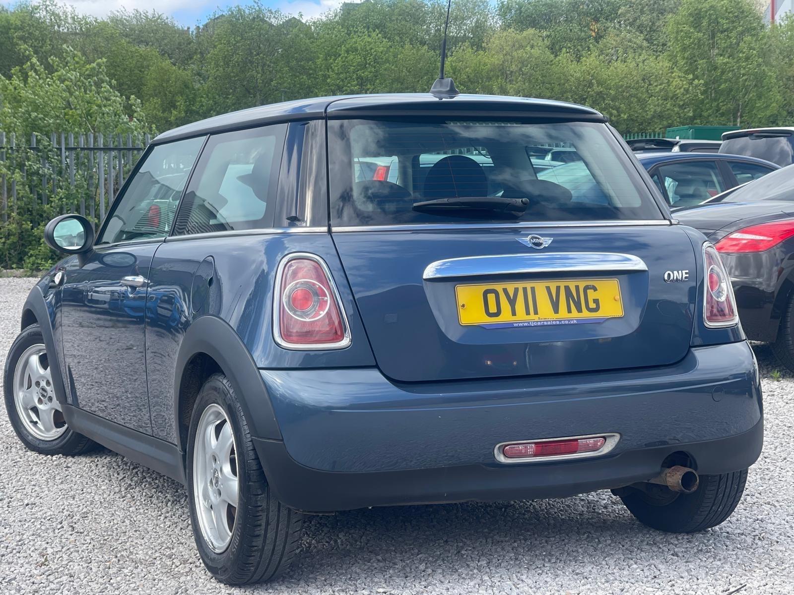 MINI Hatch - Image 6