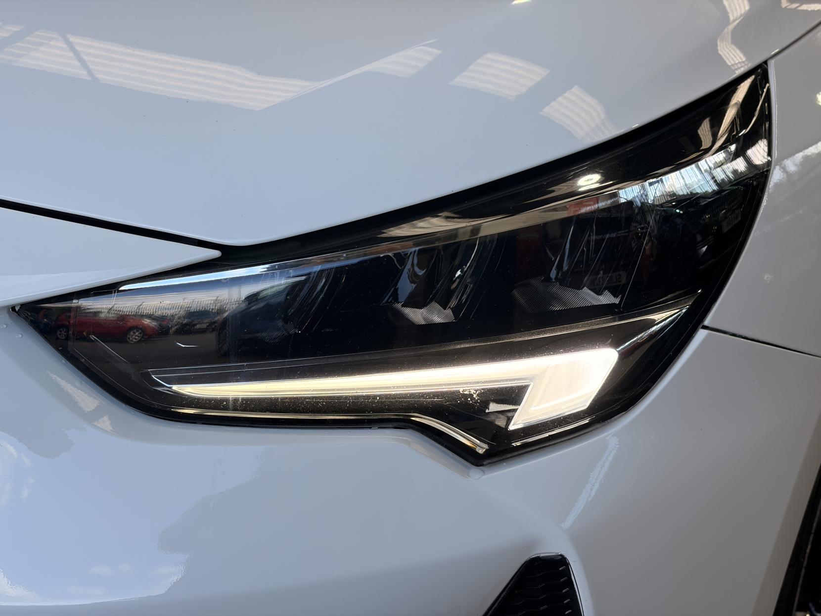 Vauxhall Corsa - Image 9