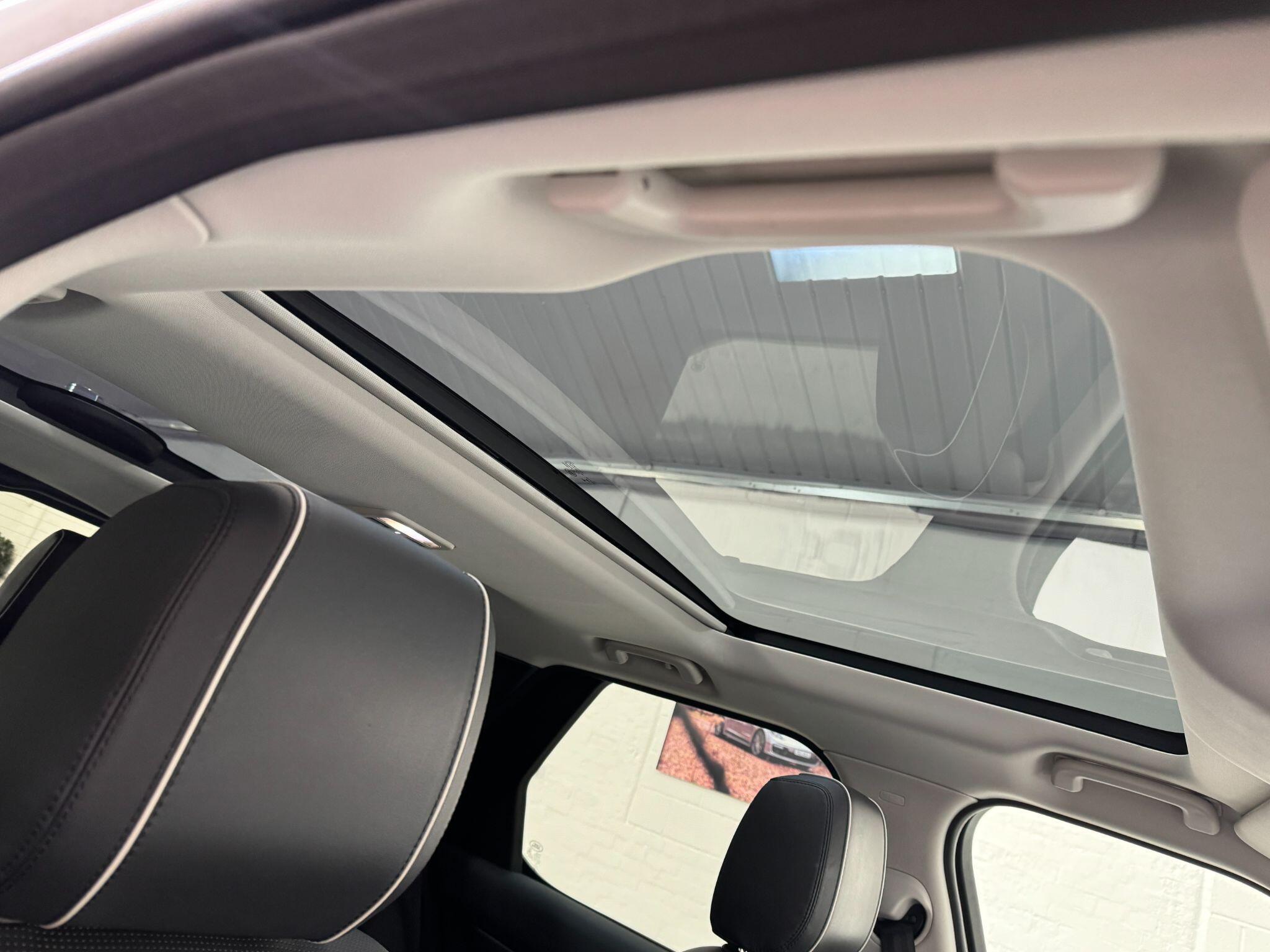 Land Rover Discovery - Image 22