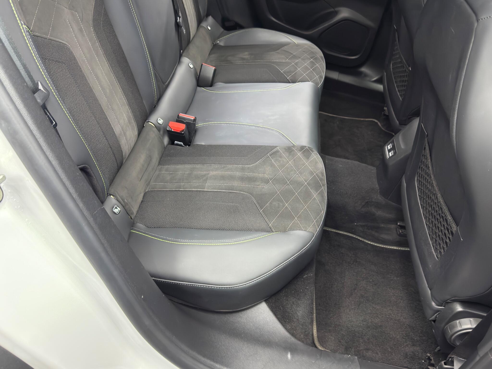 Peugeot E-2008 - Image 16