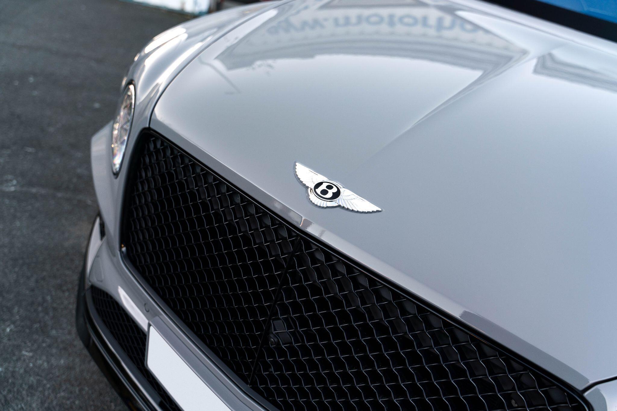 Bentley Bentayga - Image 9