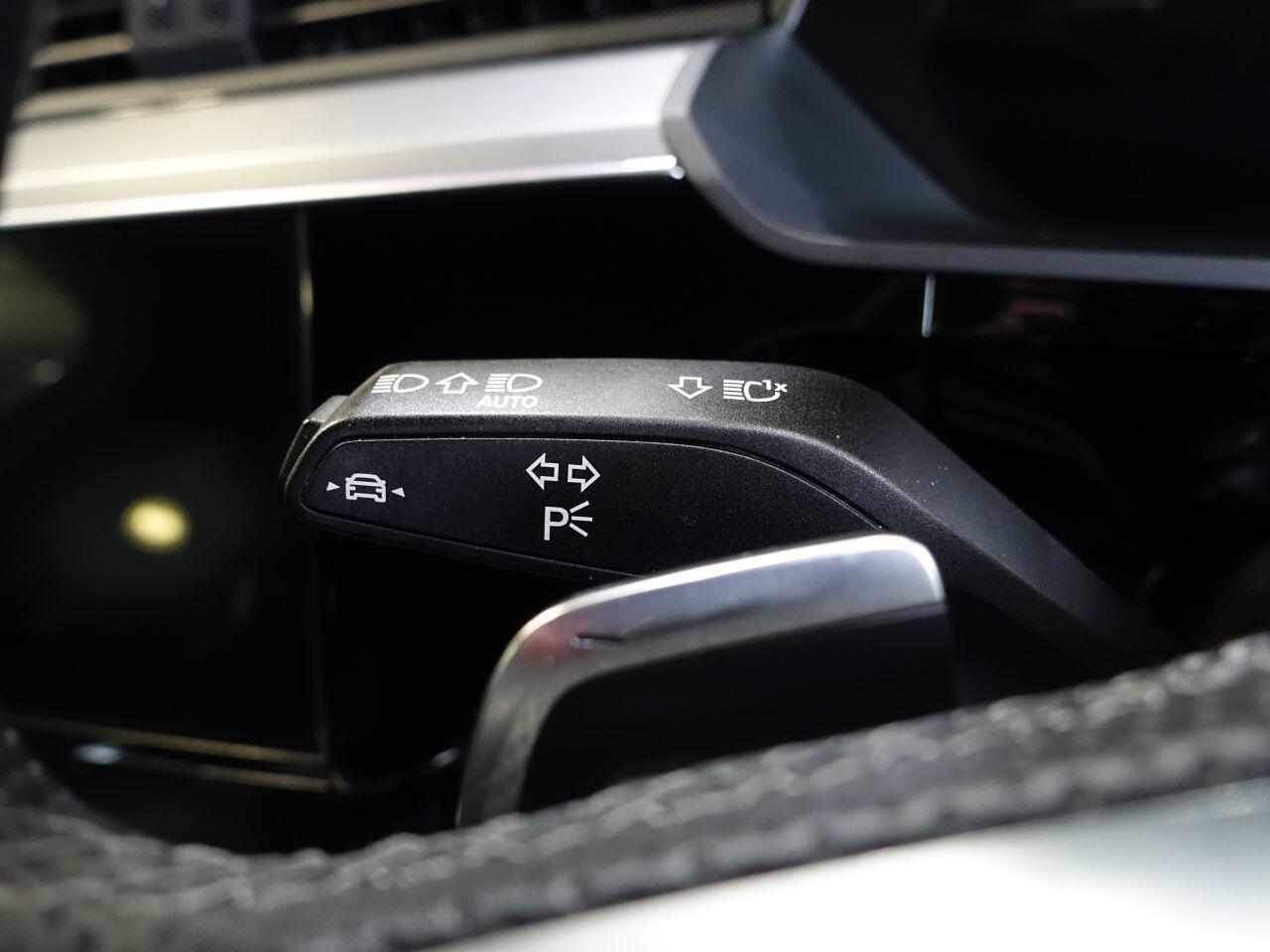 Audi E-Tron - Image 21