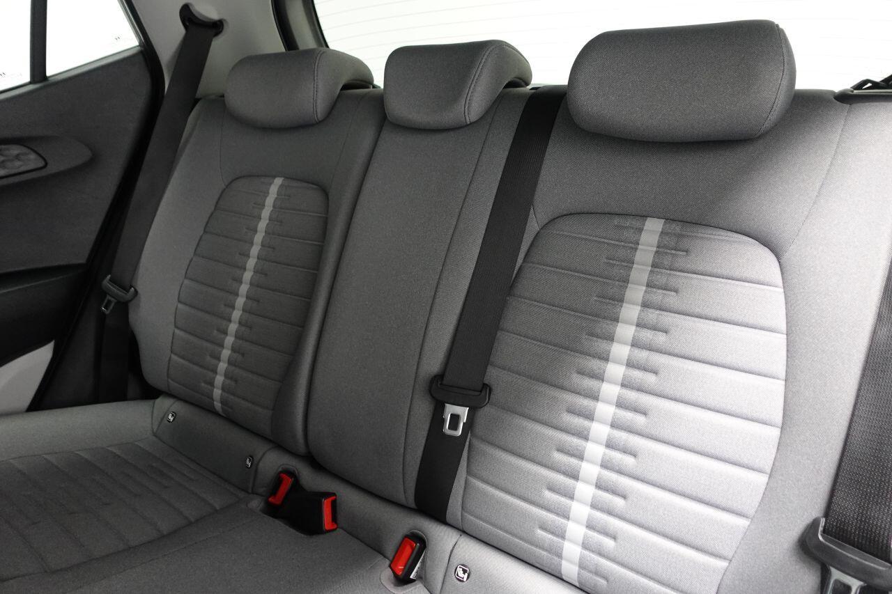 Hyundai i10 - Image 28