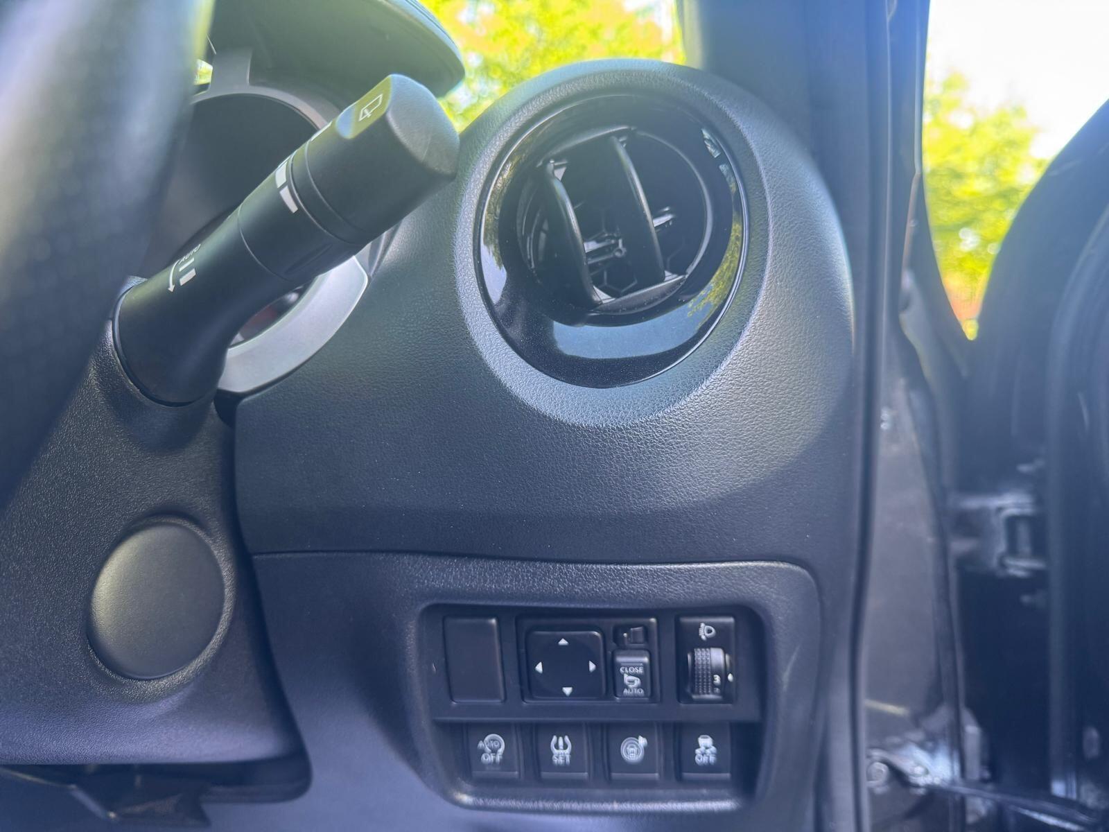Nissan Juke - Image 32