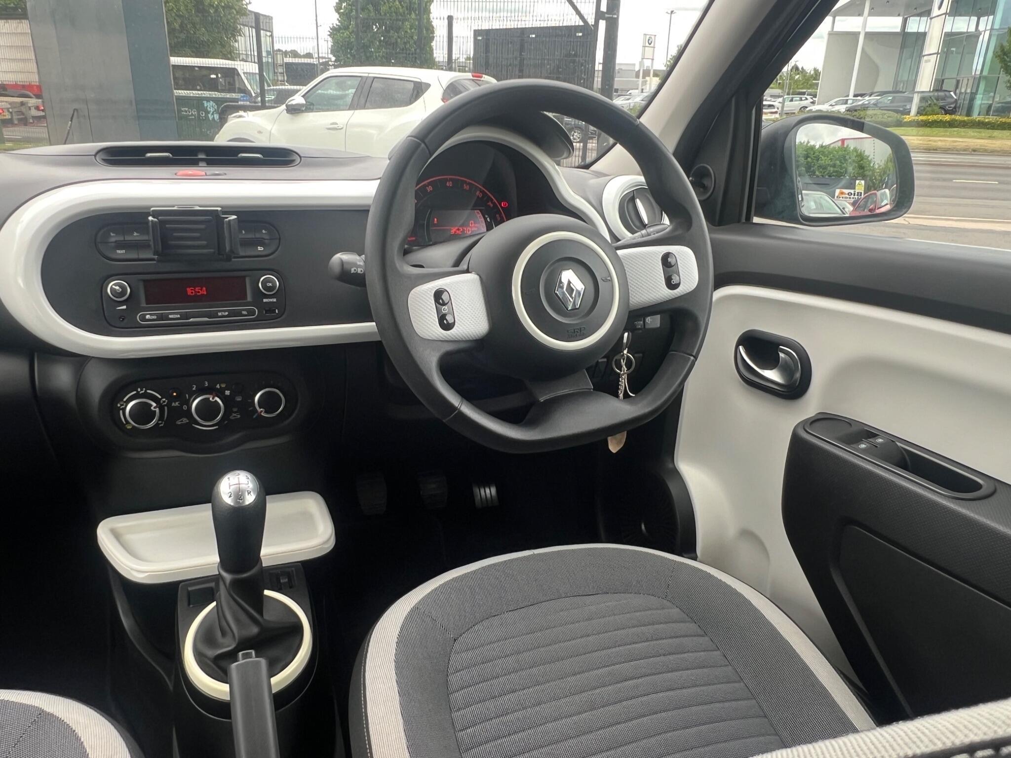 Renault Twingo - Image 14