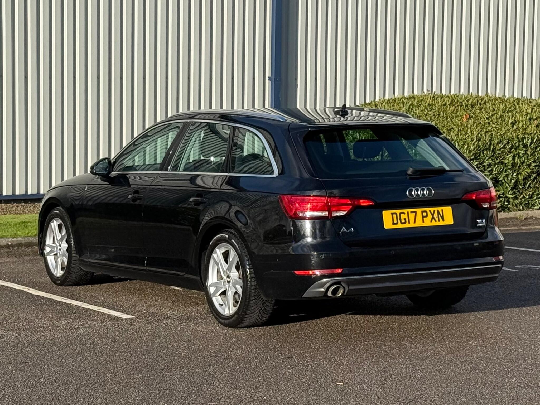 Audi A4 Avant - Image 16