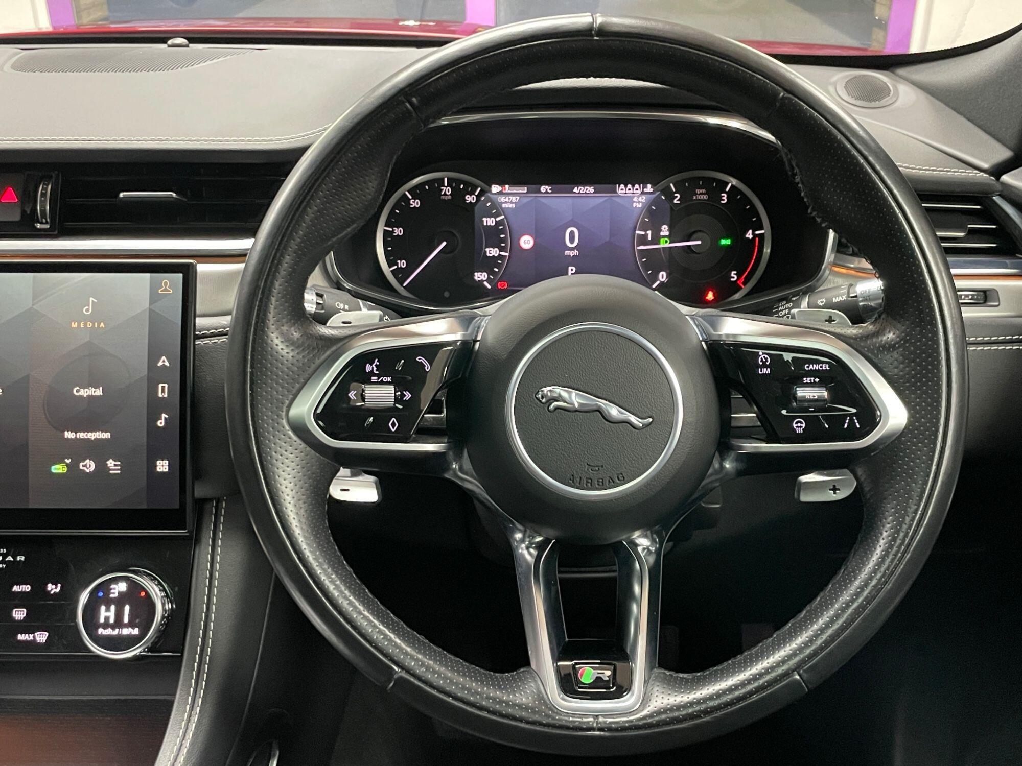 Jaguar F-Pace - Image 35