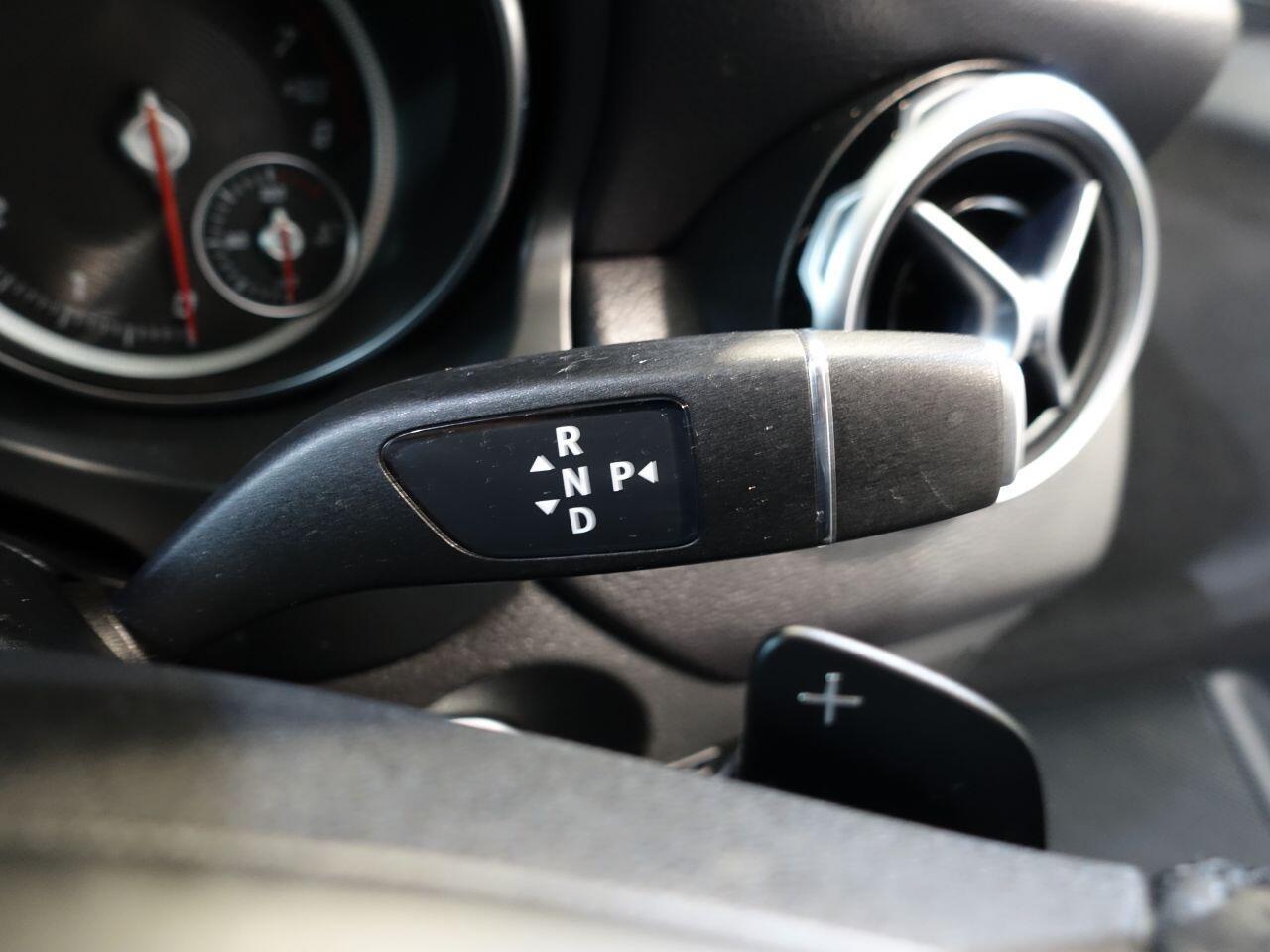 Mercedes GLA - Image 26