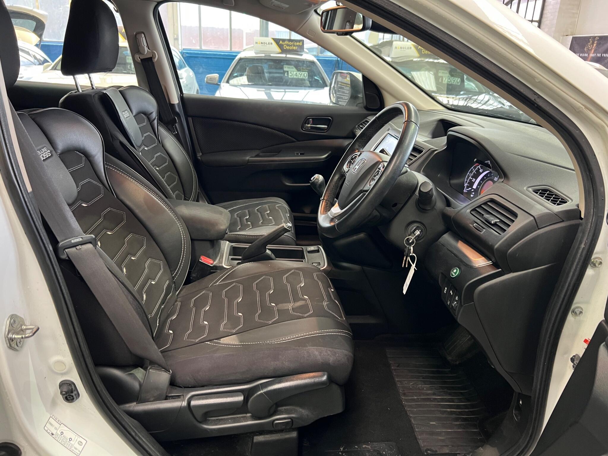 Honda CR-V - Image 19